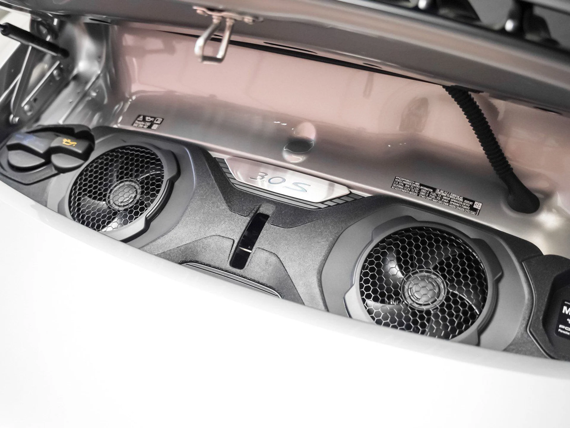 mph030_736007615_43907bda60c584df6e92d746ccc13010_2d7d00a080