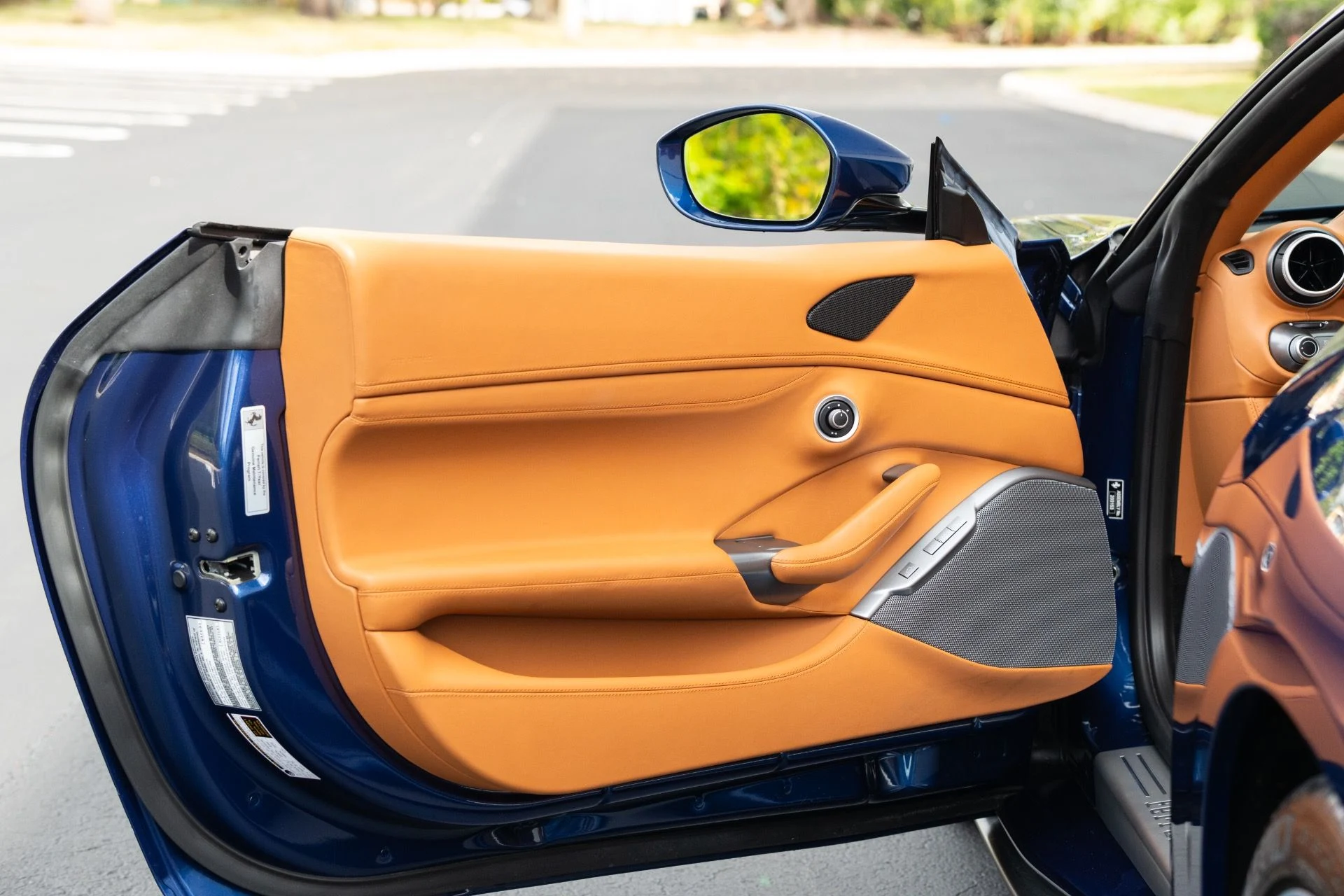 mph030_73908226_Used_2022_Ferrari_Portofino_M_1770268435_e297073c8d