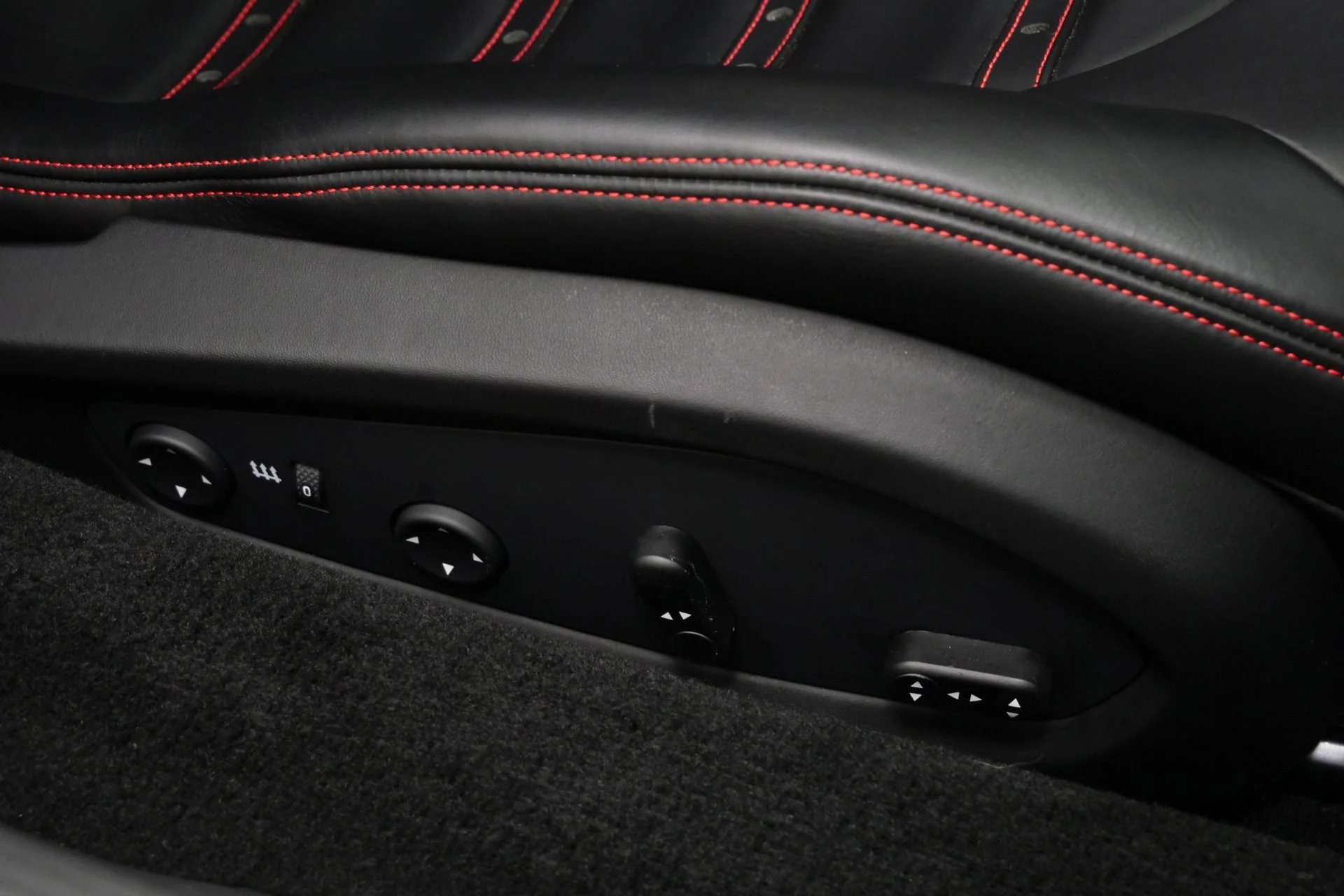mph030_750379930_Used_2018_Ferrari_488_GTB_1755879022_820c854d5d