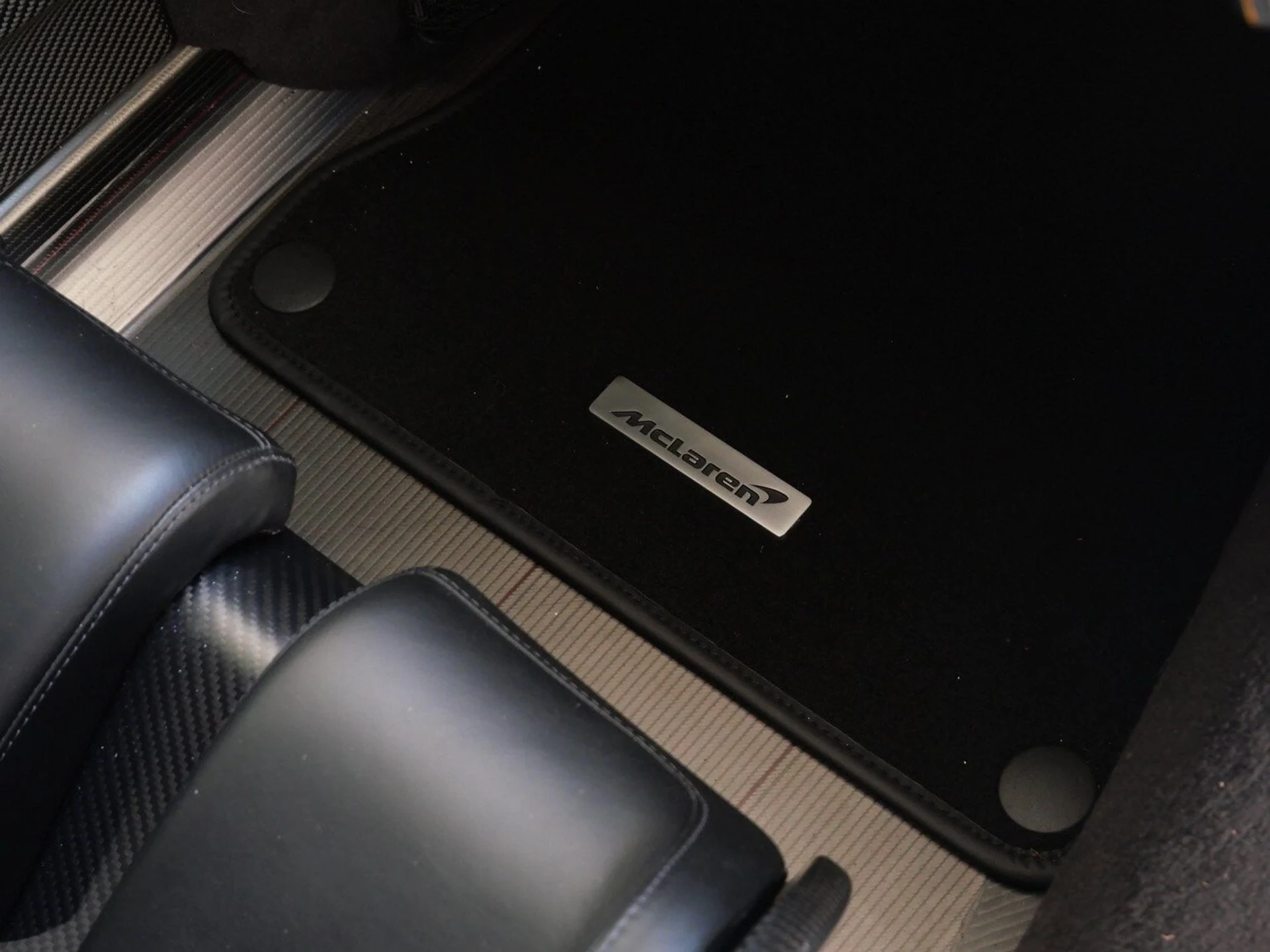 mph030_756702949_3449666468b1bebb832c6df292eddfa6x_bce8b89c68