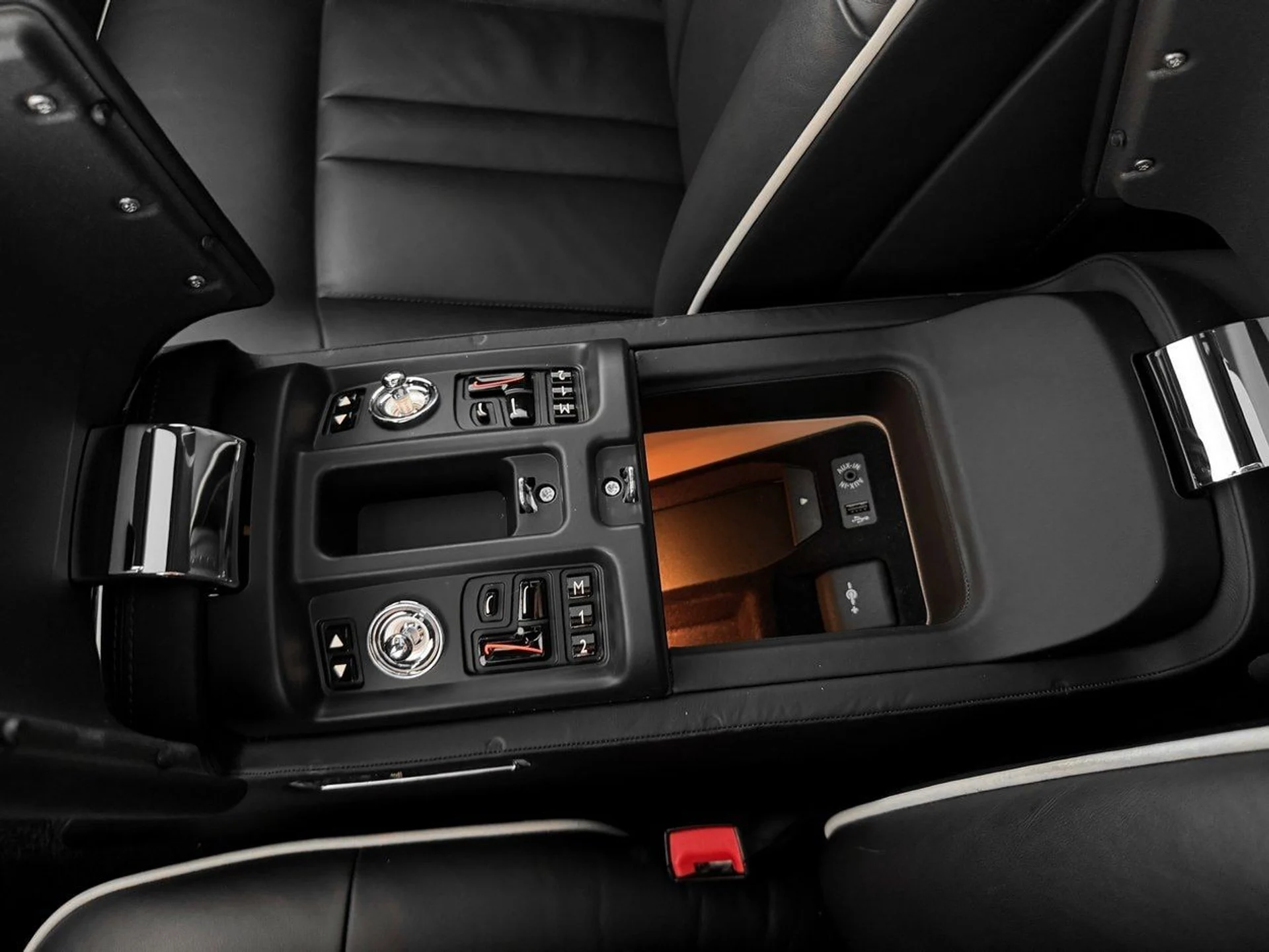 mph030_76215417_80975f5a8035ba82a95ed5acd8475a57x_65ccca0ca9