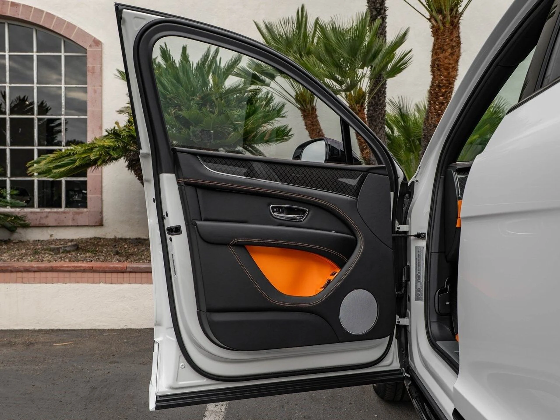 mph030_776991717_5ae17036f120f259b5116770ca76efa0x_b186b9d94e