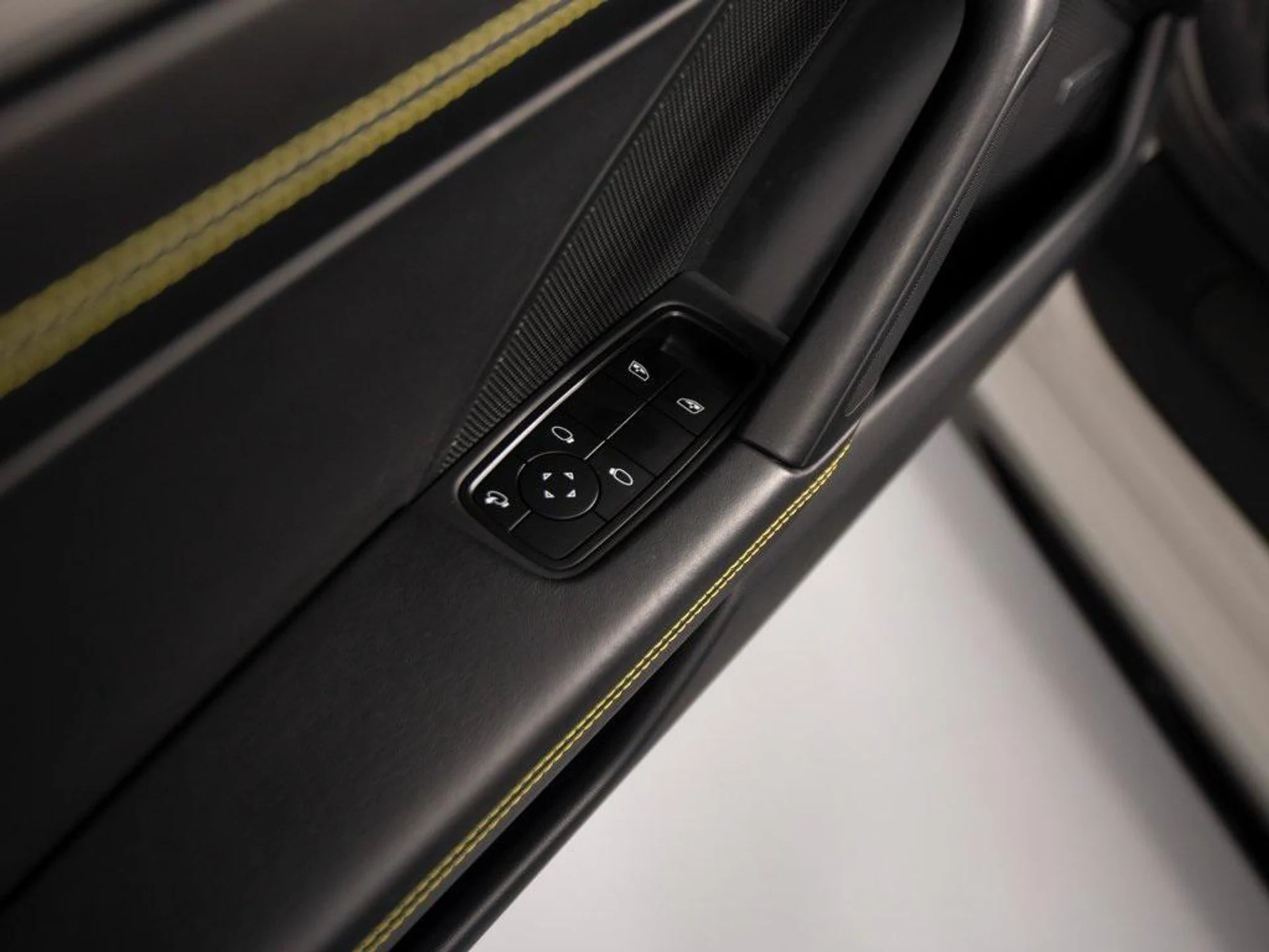 mph030_779122310_M13y_Vyfx_K08hv_Ty_Jt_Lcg_Uj_WGW_8_9961c61769