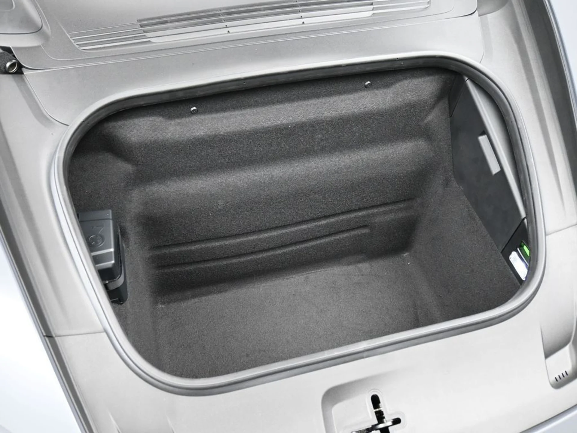 mph030_779666416_image_30_59e3642779