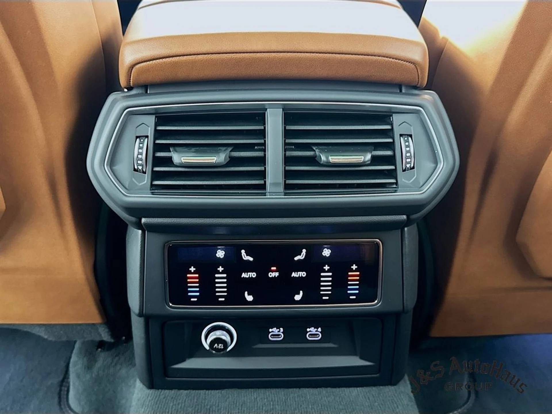 mph030_781284720_ienqffdex88xxr6dr3evimt82qf9_c6928a7841