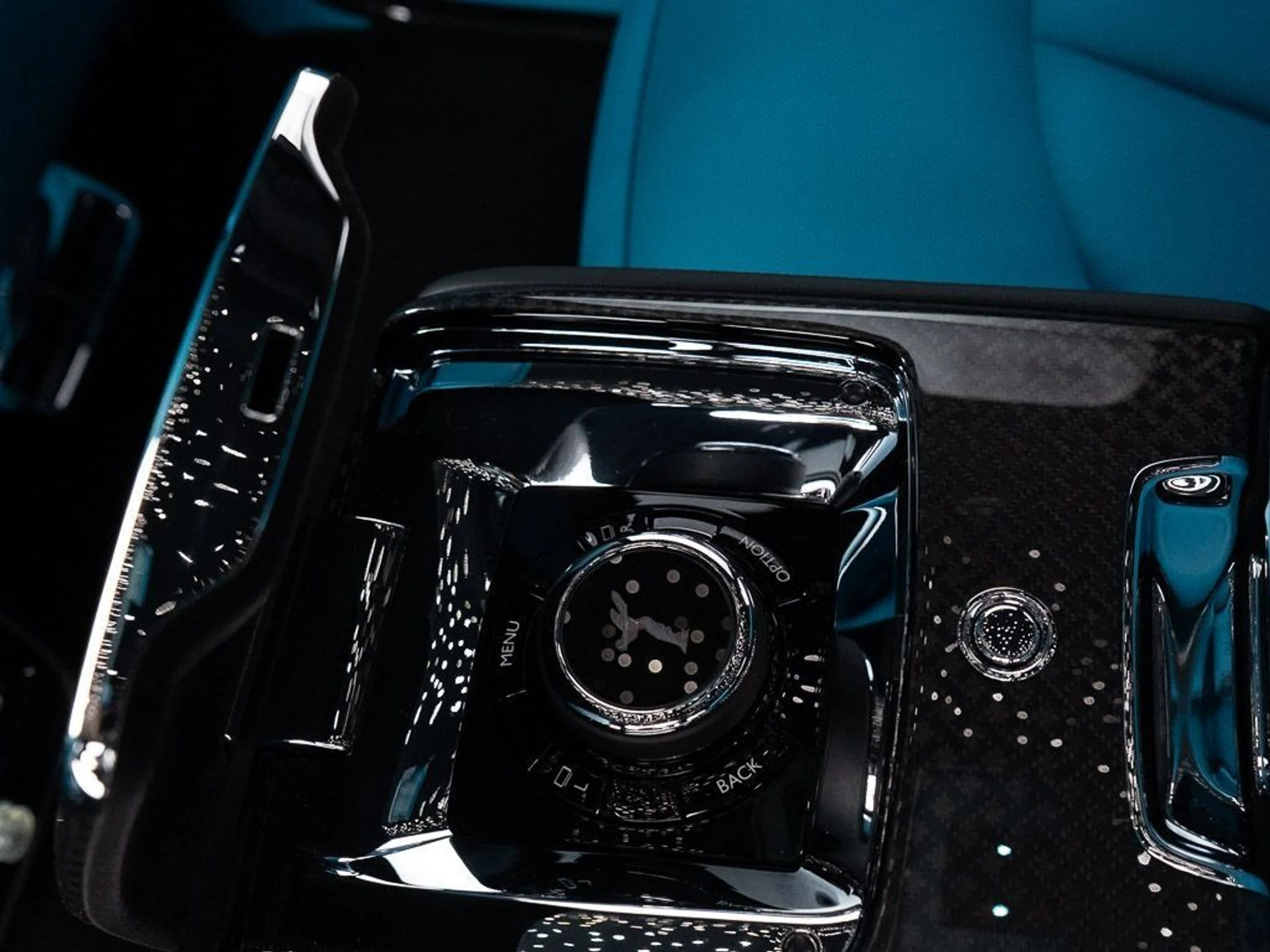 mph030_785678956_4e32584bd89169fce2f77356ad7b2269_9cbde3c7a2