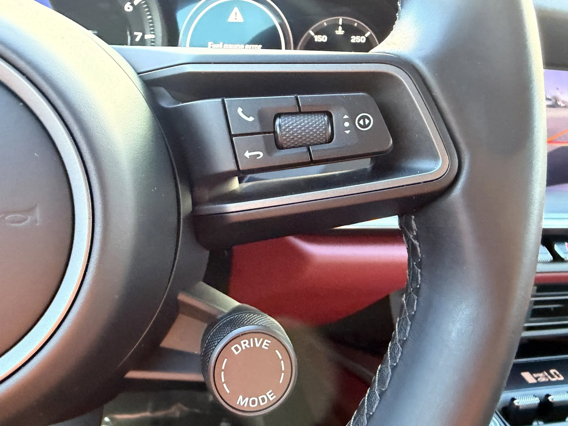 mph030_789388270_57914e4fc07a86e888fb2e8ab1faebbcx_a67deca6d8