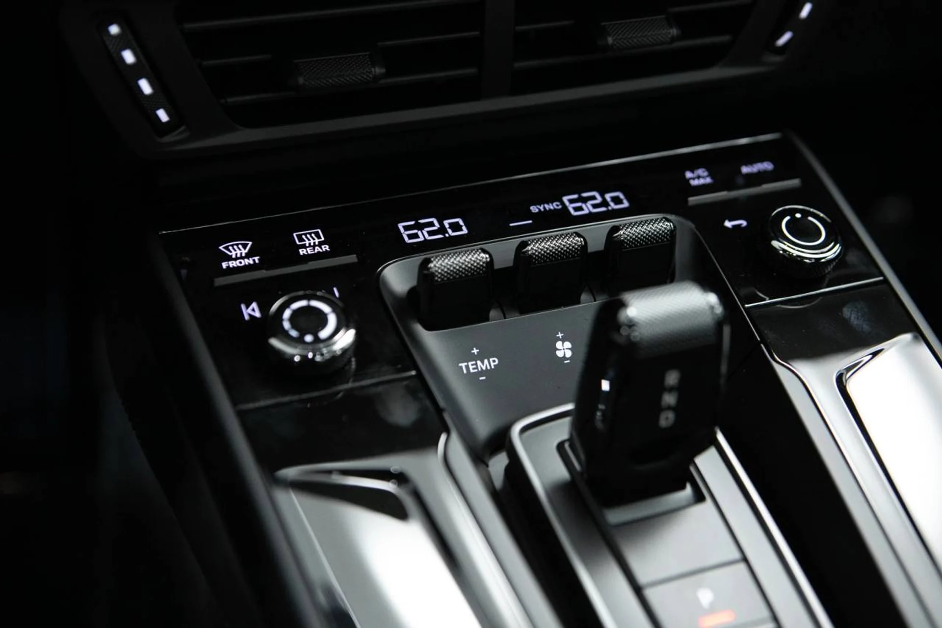 mph030_793739275_999f35c362e3e3b0edf49c468480da1ax_d7739fdbb8