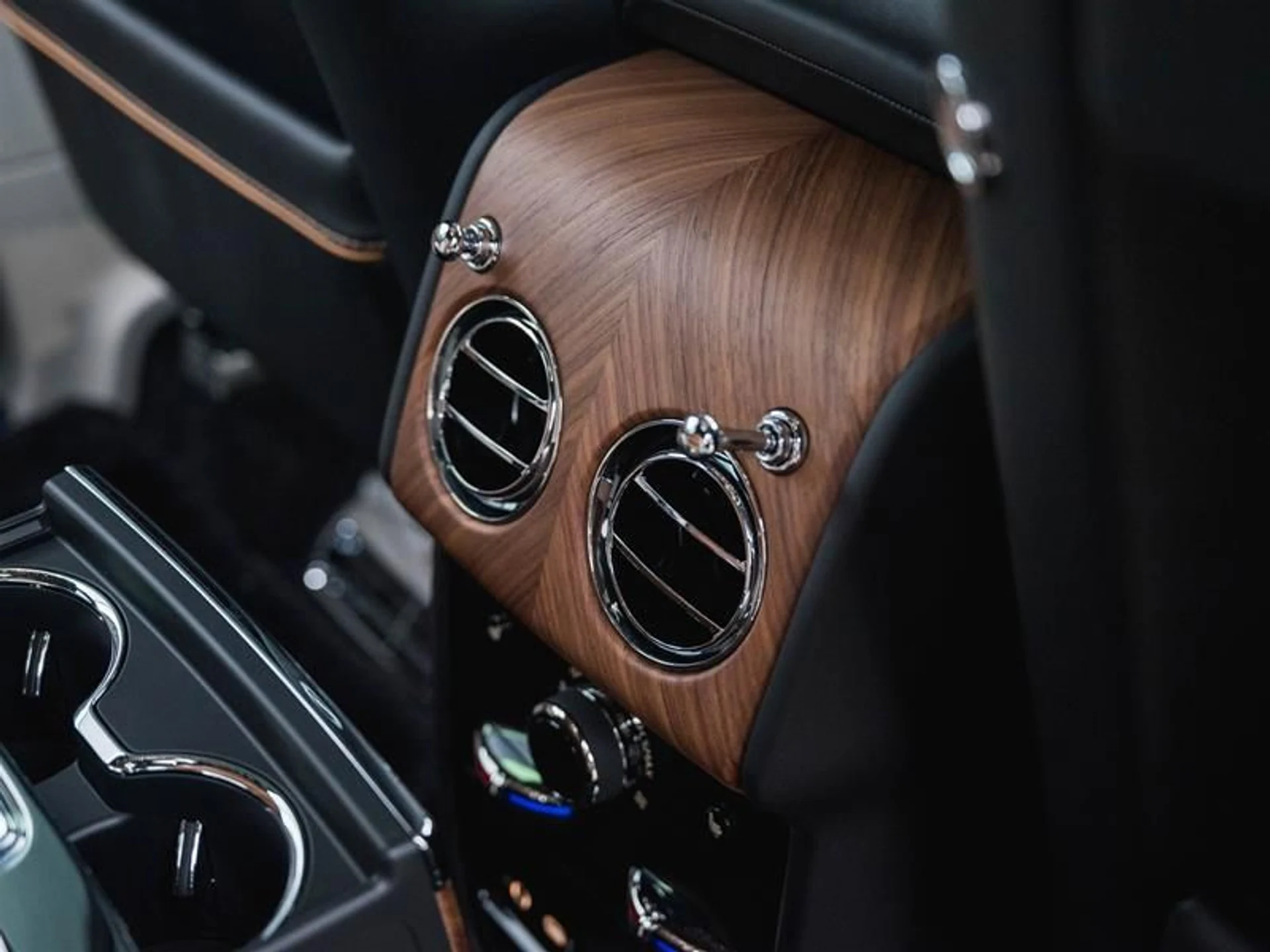 mph030_793858667_2ryz3idr_bd94213e01