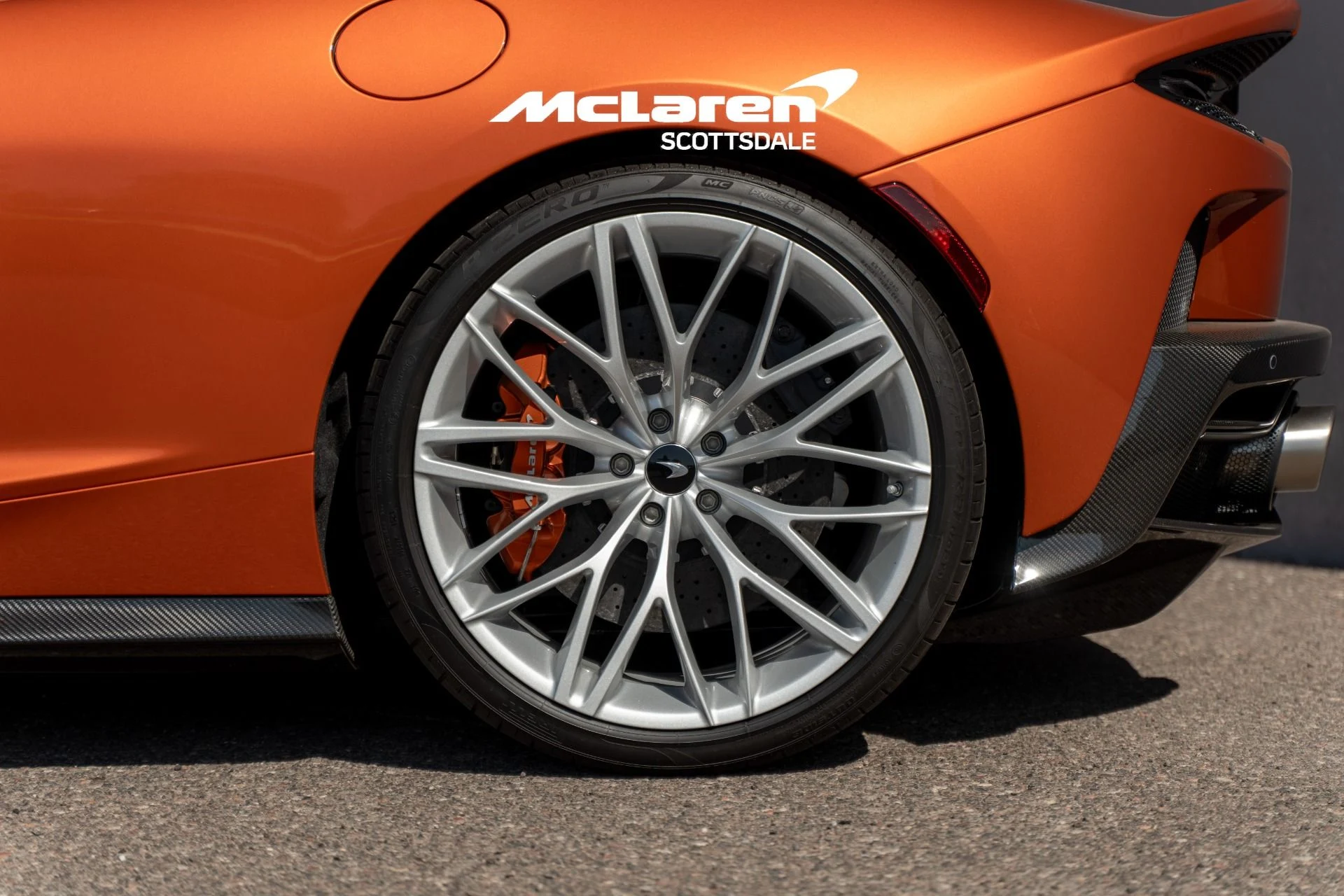 mph030_794494608_Used_2021_MCLAREN_GT_1782158423_8e841cfd61