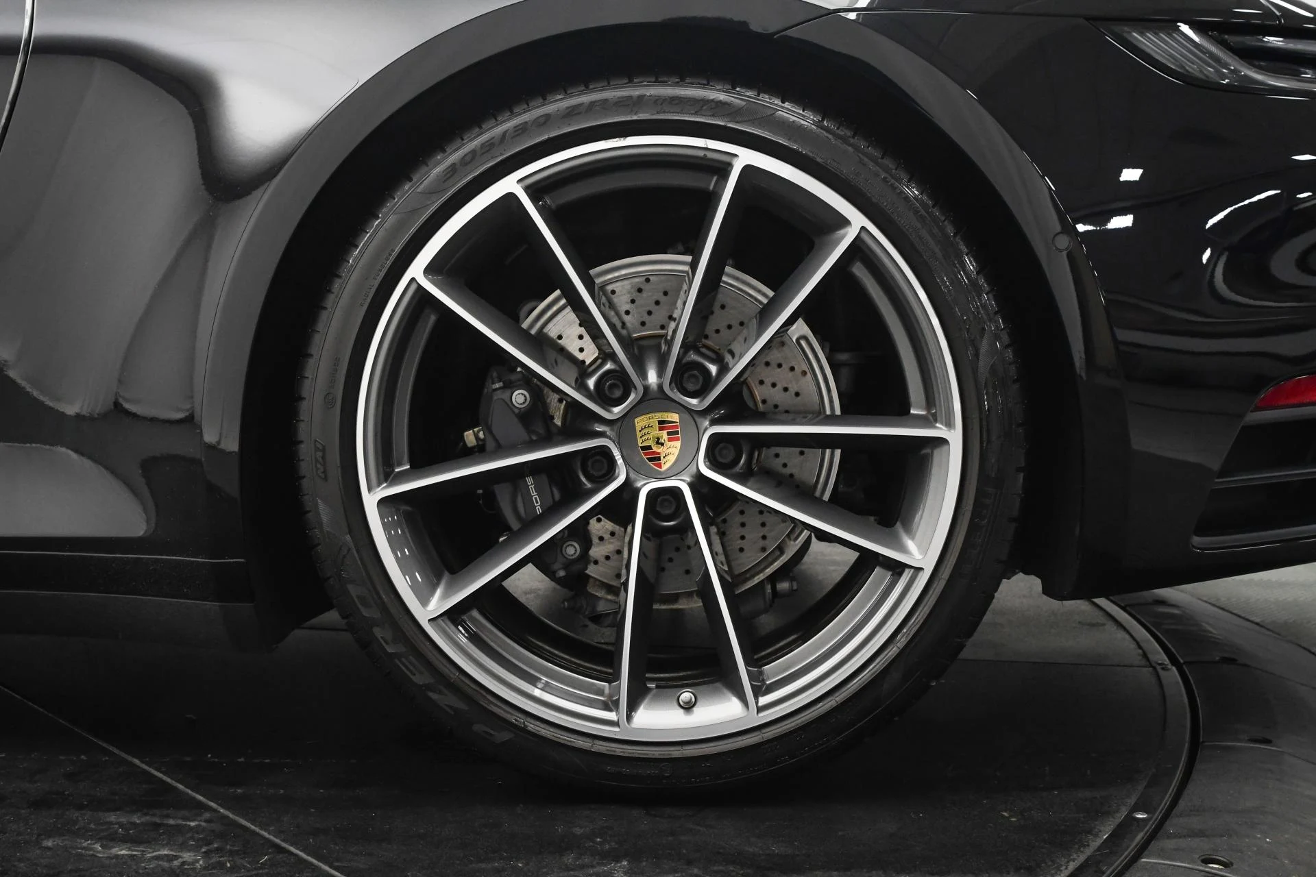 mph030_80085940_Used_2022_Porsche_911_Carrera_1753776379_31233e4b0b