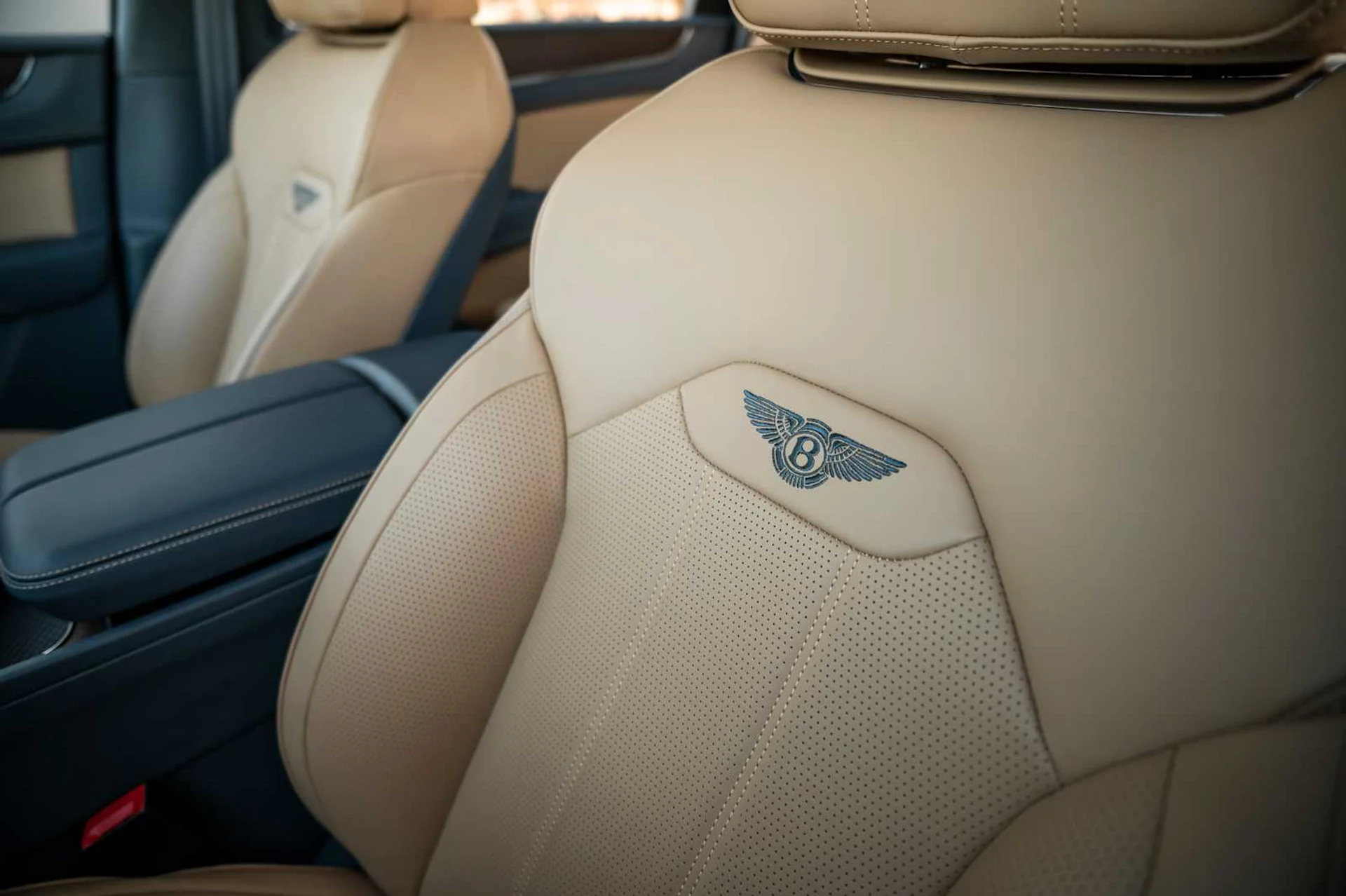 mph030_803184061_569275c741b2abcaeed2082b9ed25d82x_cd026a9b18