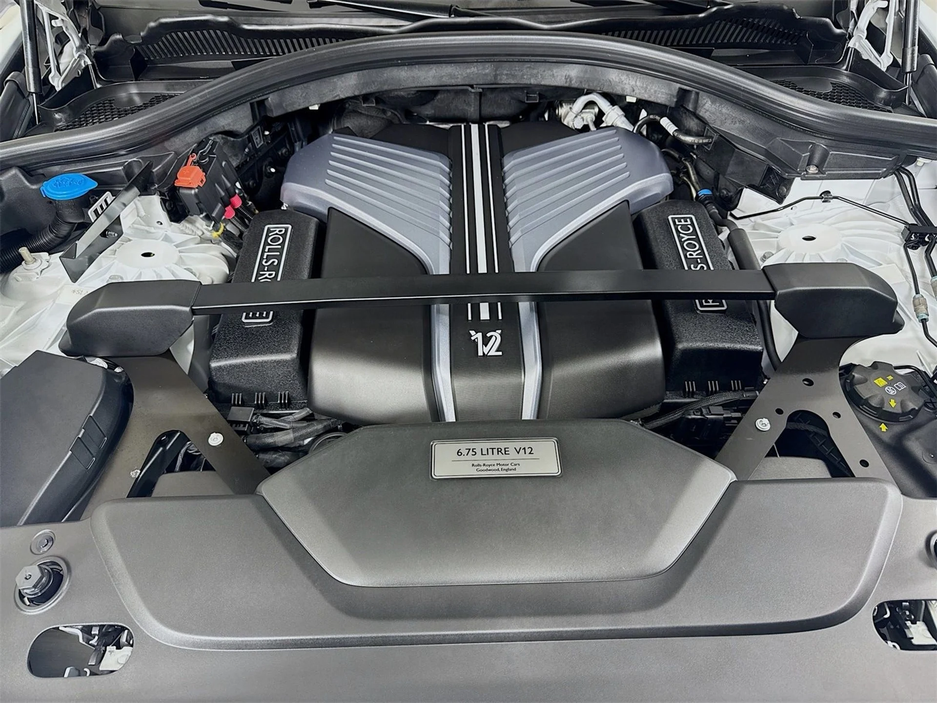 mph030_816827088_9da2ff5ab7dc2e64c1d13c2a39f0457bx_55517e285c