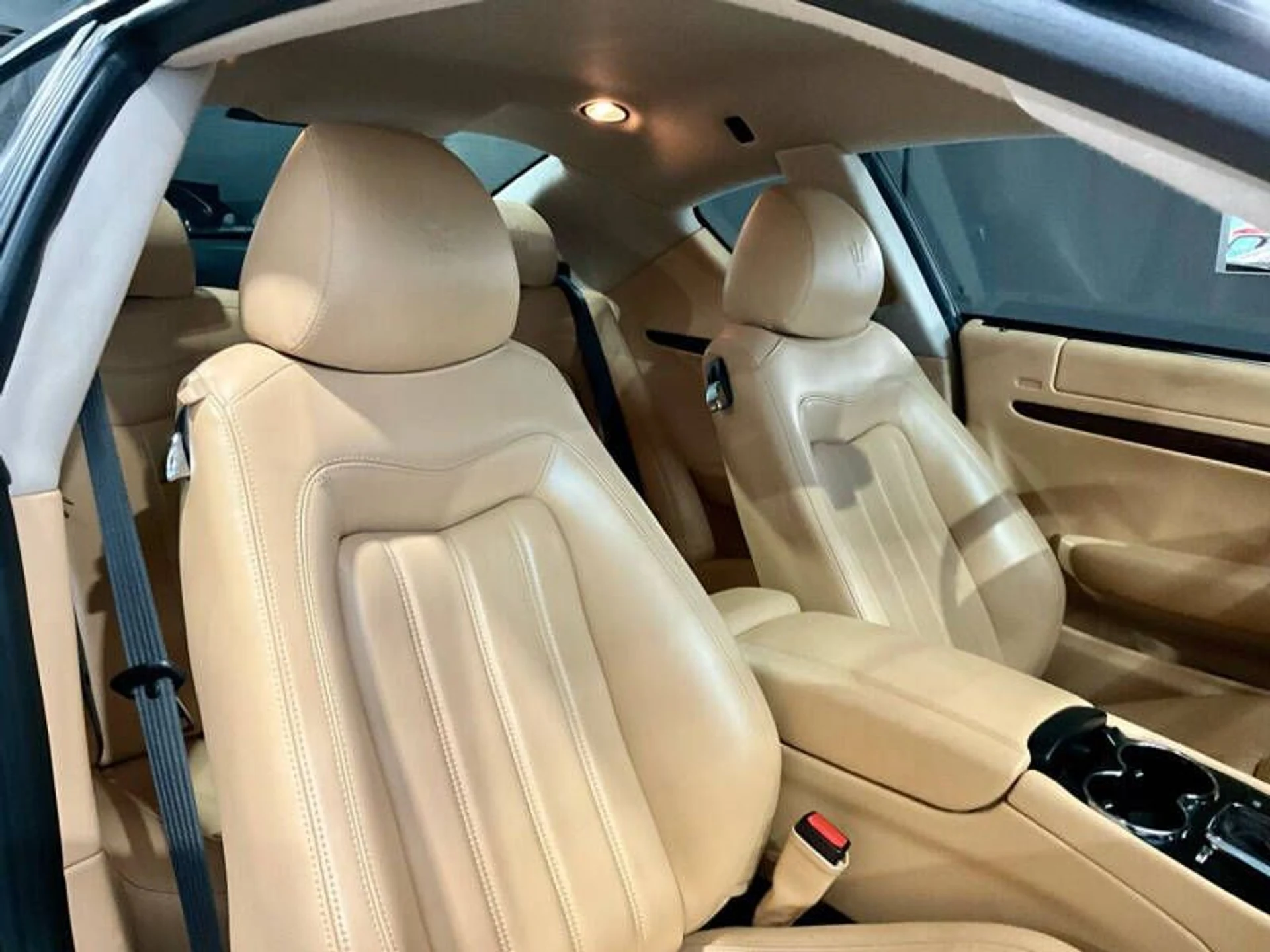 mph030_821423680_2008_maserati_granturismo_base_2dr_coupe_34dbef0265