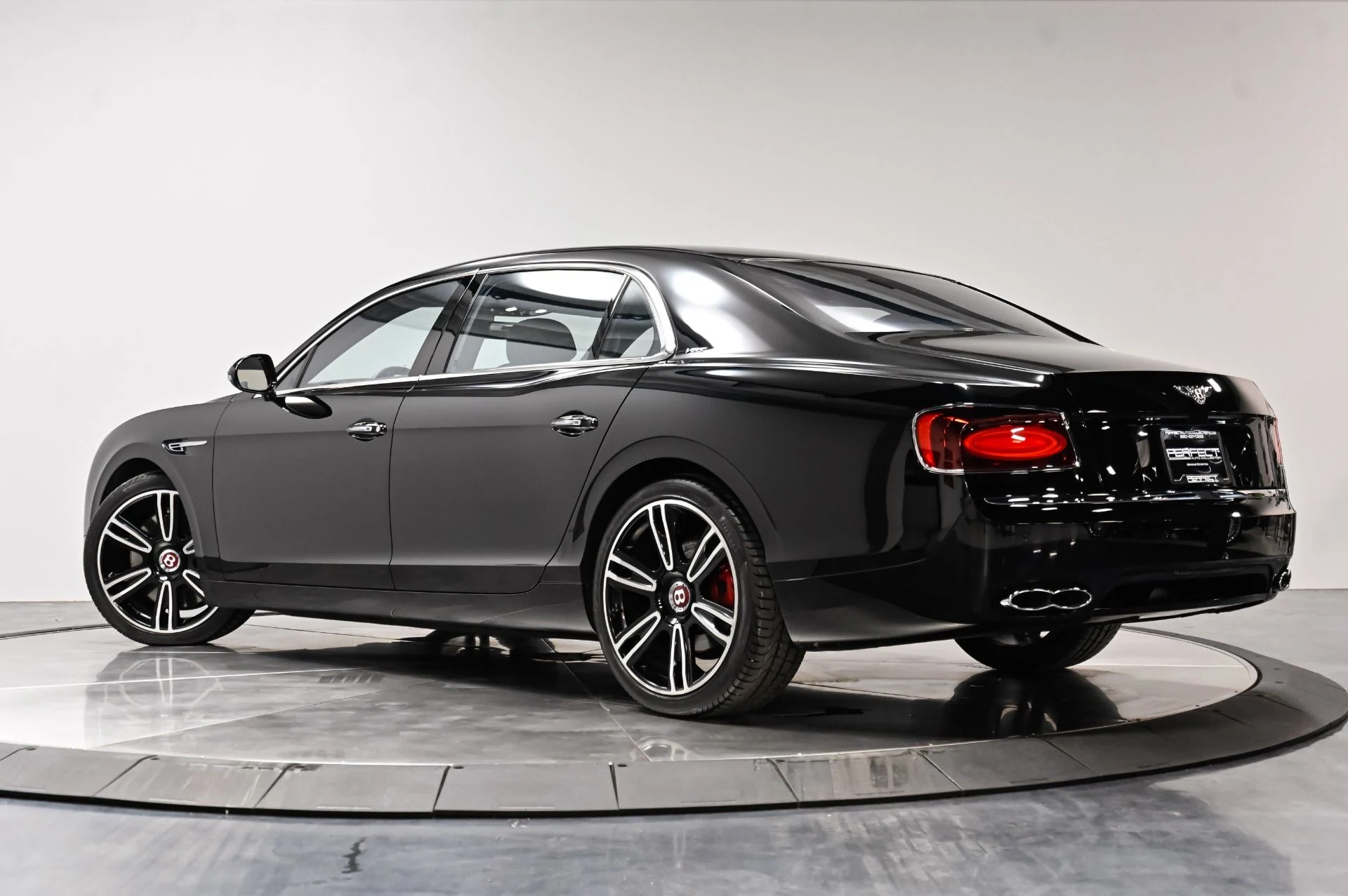 mph030_829678717_Used_2017_Bentley_Flying_Spur_V8_S_1789414009_fb19f3999f