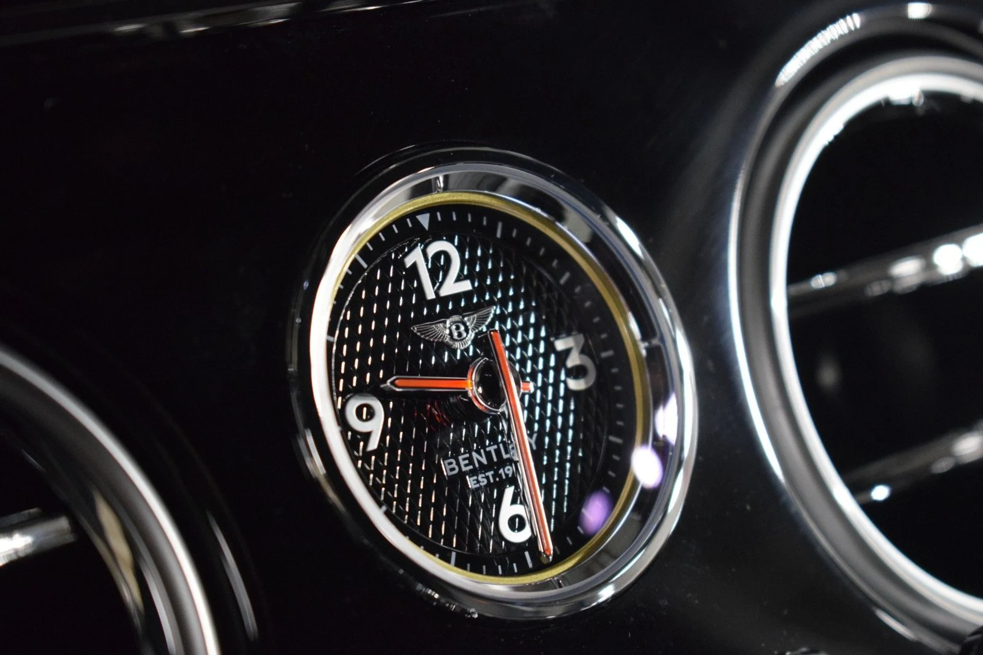 mph030_83278940_43ec5f1e2561bcf450e5266abd47329ex_69fc148827