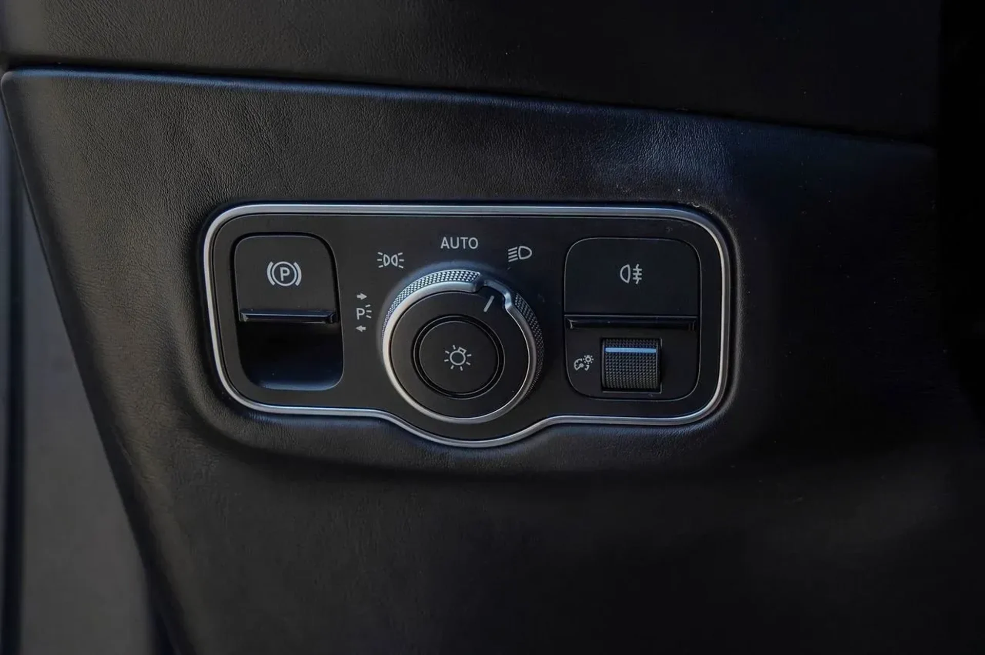 mph030_834231951_3ba094e794f54aca9c6245d333c7bb15_859563fce2