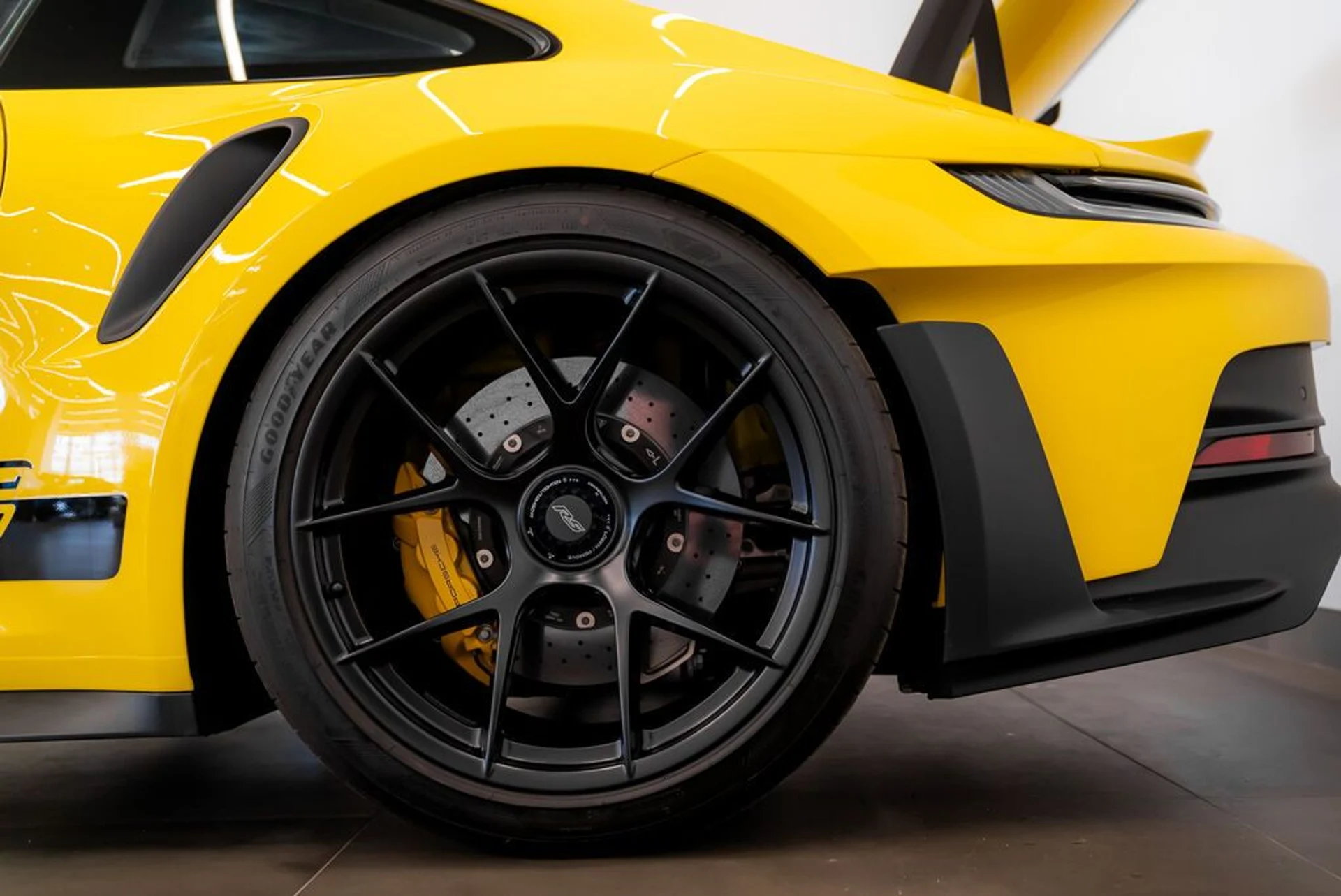 mph030_844017146_674a2ac7e673b7_83778295_jpg_v_1773863537_0b17dae421