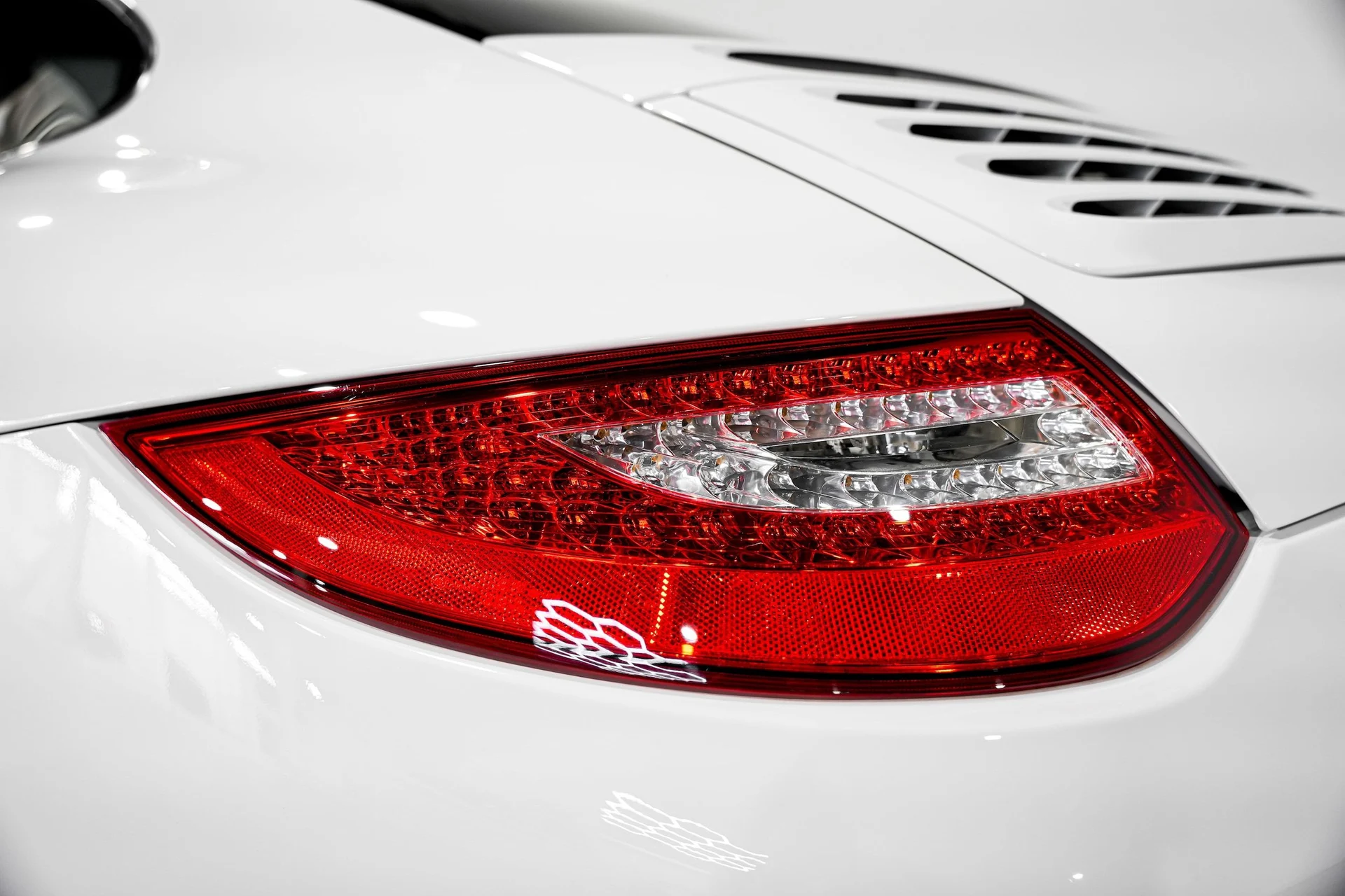 mph030_847503950_bfcd12be3cf5a10ac2eea0b14605a541x_42b35e109e