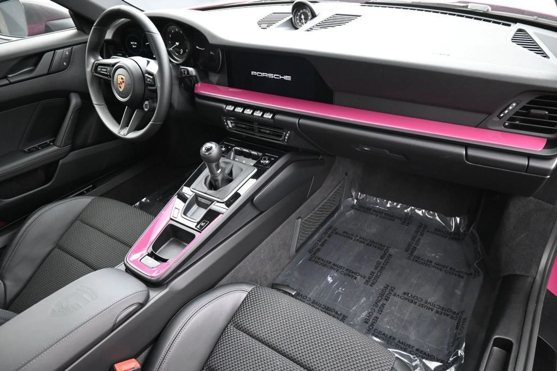 mph030_852505385_c10d4255f75c74f5efb2d5647543de2e_d20d17b5fb