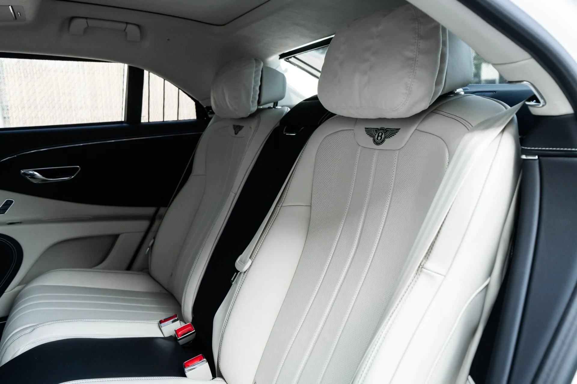 mph030_854896076_Used_2026_Bentley_Flying_Spur_1792511723_13b29bf2da