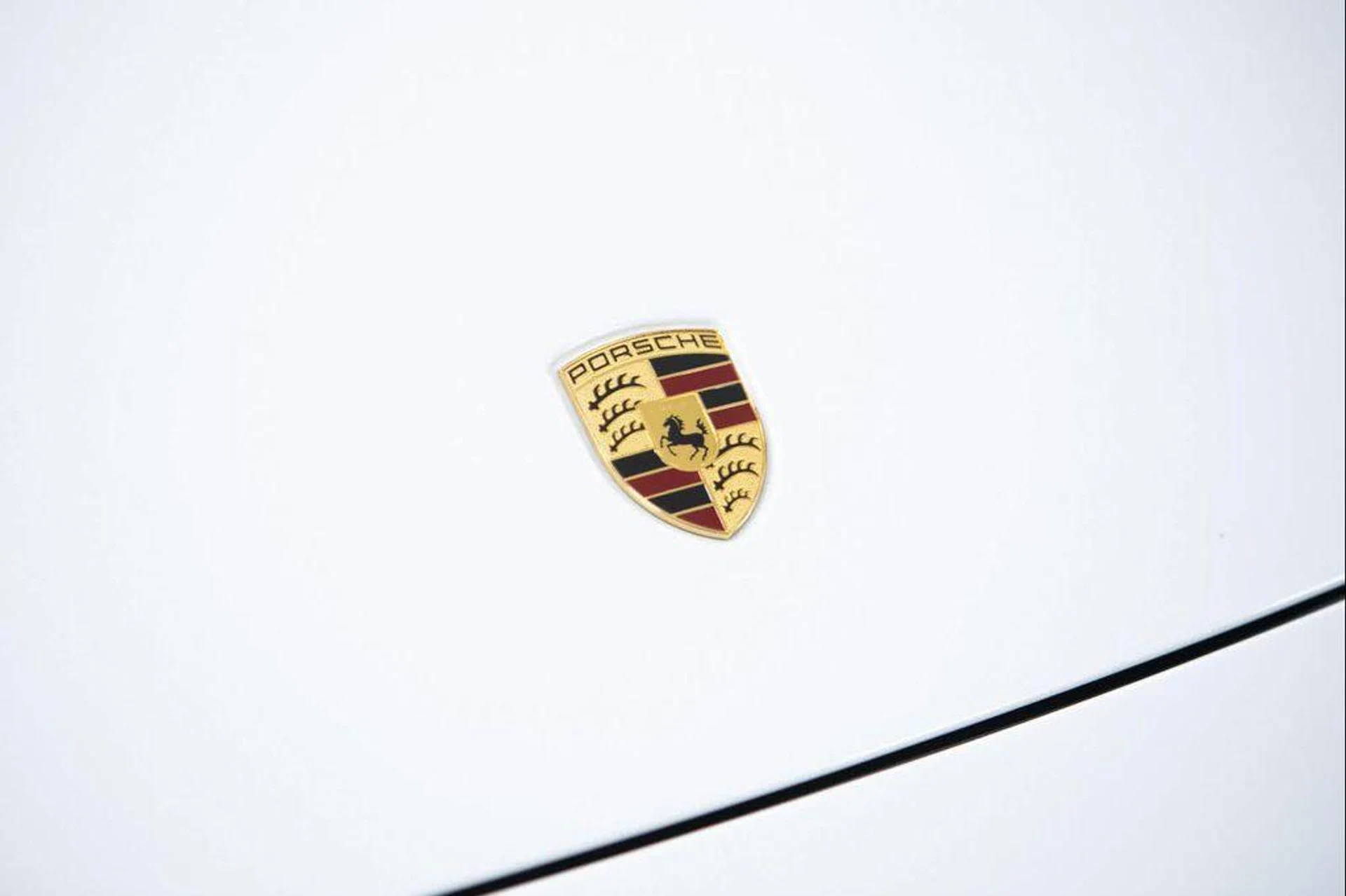 mph030_860290350_x_Z_Rl_RZ_3x_Sv_JIB_Nz_TKV_5n6_Is2_Ab_Y_4c7cf8d877