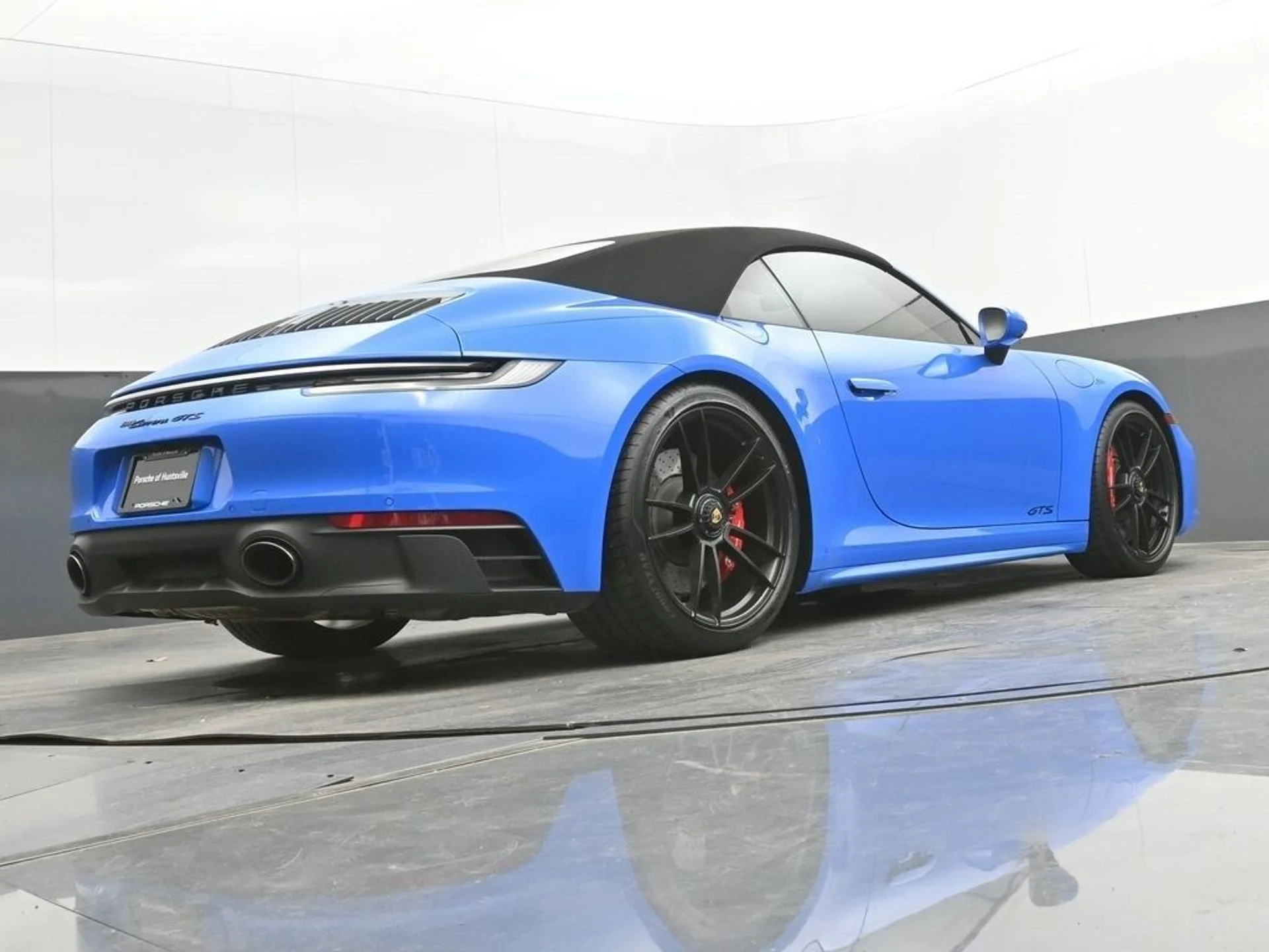 mph030_860533851_cc5de076570d1a60949cf61323d596bcx_b8130595a7