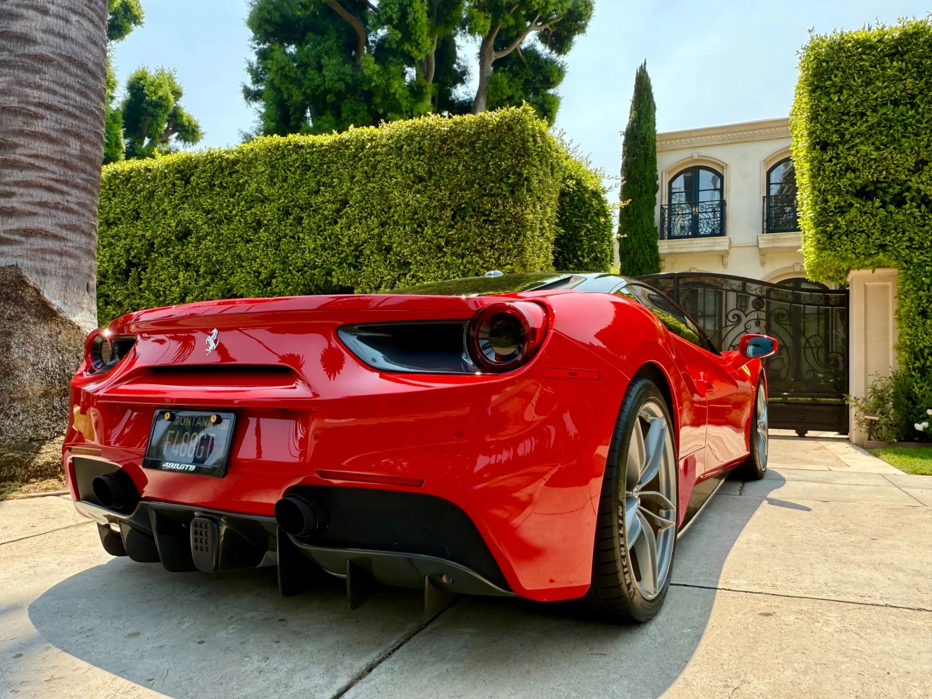 mph030_863636988_Used_2016_Ferrari_488_GTB_1757699344_25a625f389