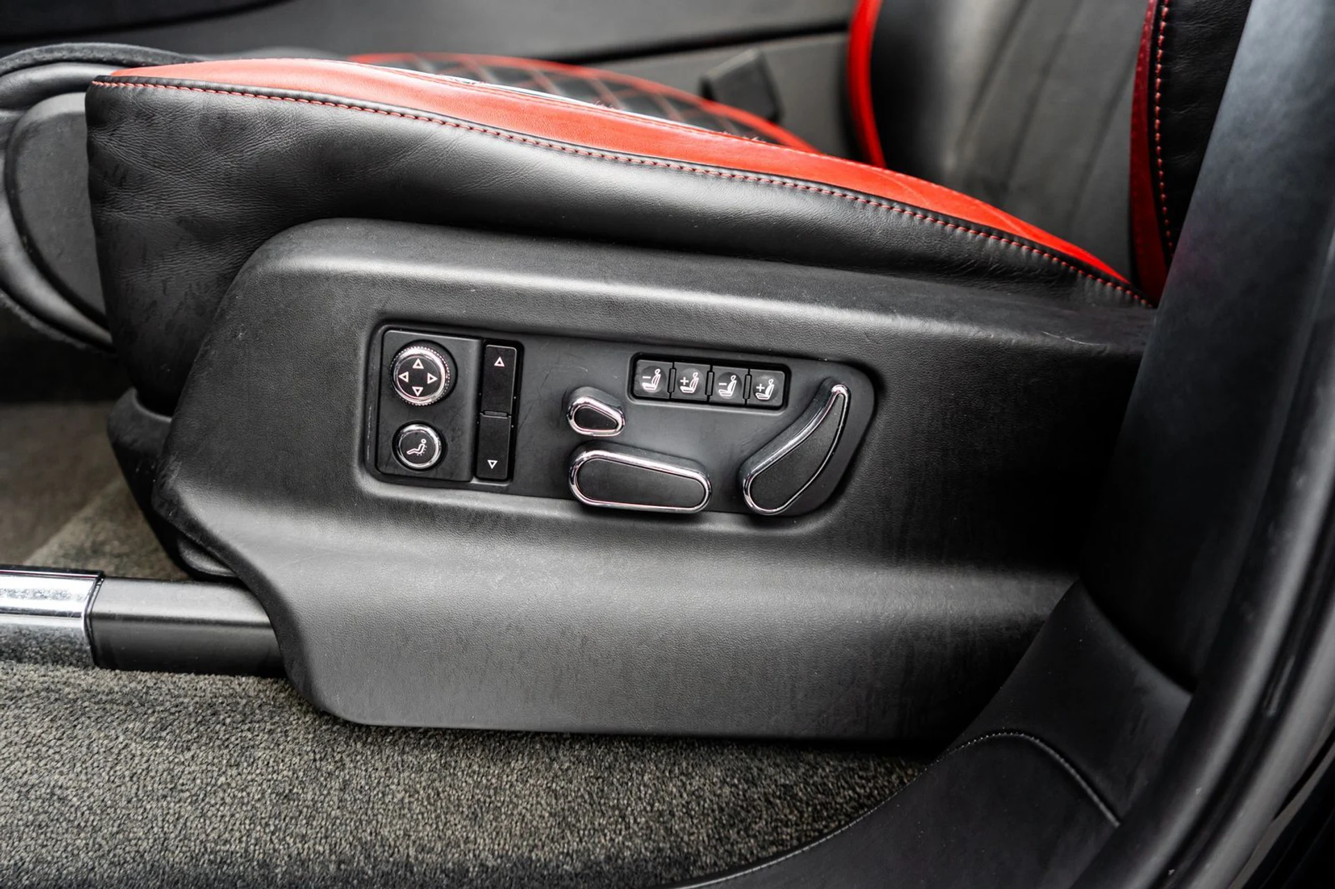 mph030_865781596_e9b9929a_89ab_46f5_ba58_47ba5ac52e2e_45f381f8aa