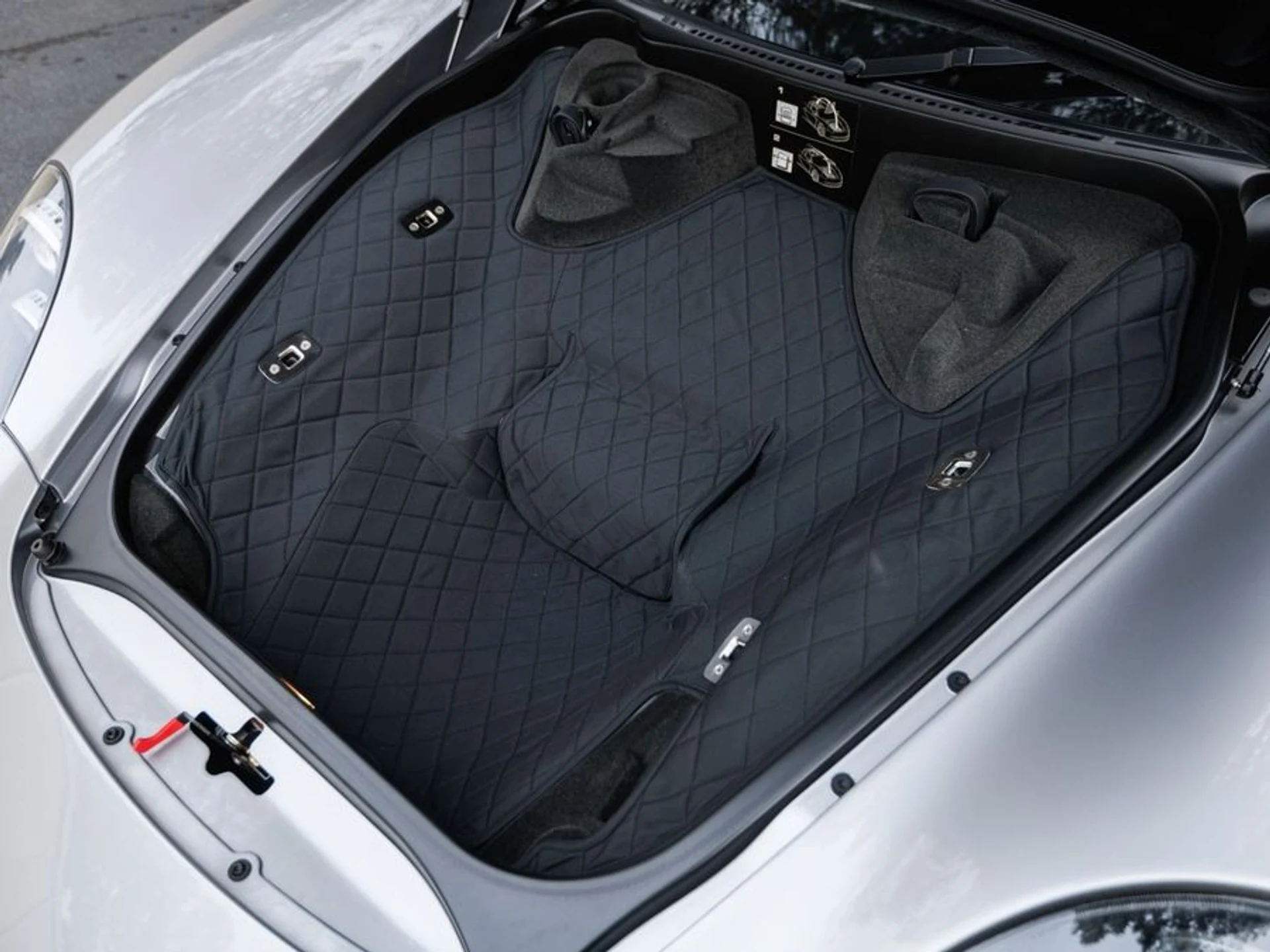 mph030_870202271_4c82a9f5_6c78_4fef_b1a8_e492ff1d5e60_63910a266e