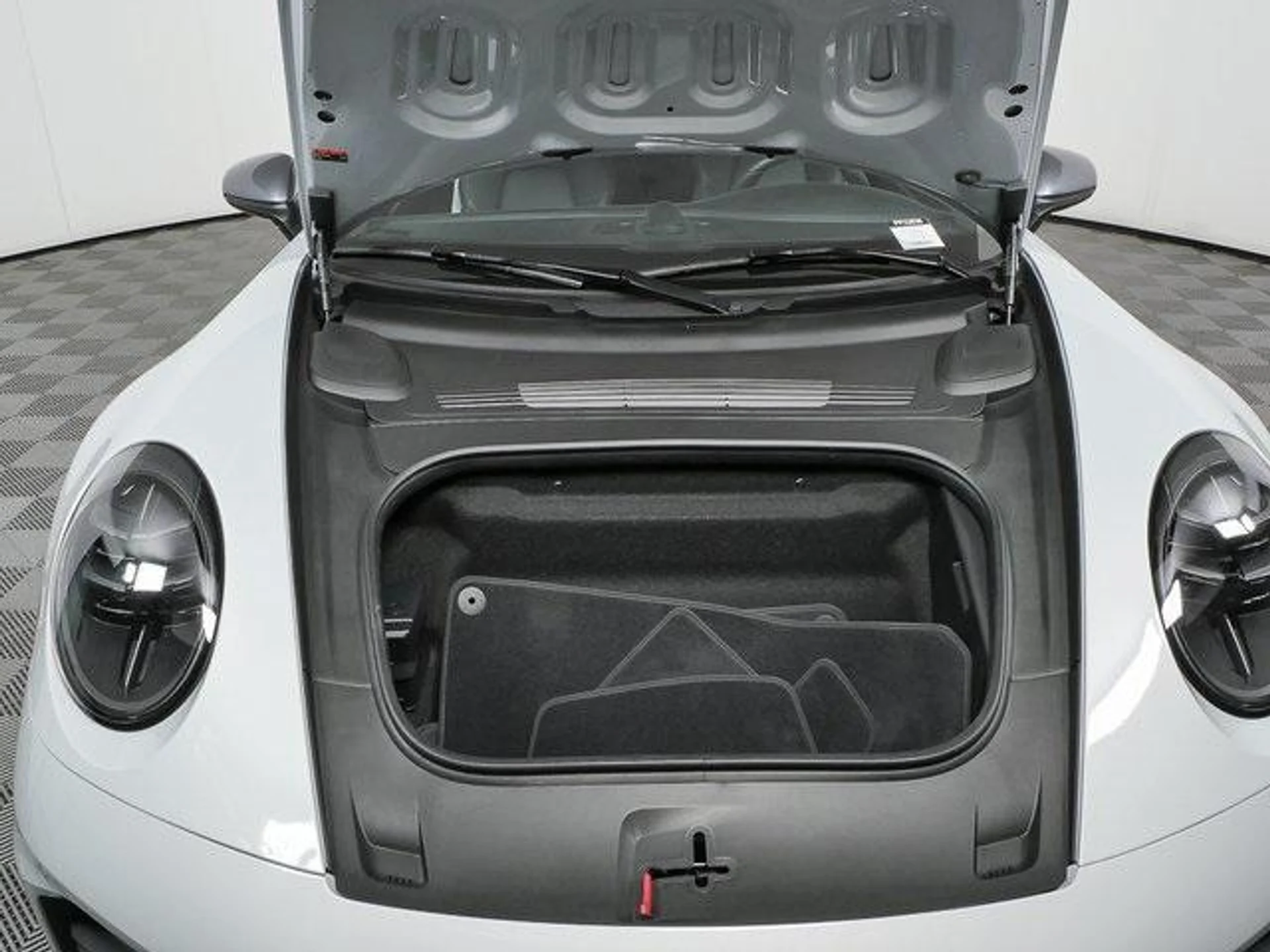 mph030_873180444_2_ip0_G_Faz3v_C_Ksk2_G03ym9_V0po_I_6468e43653