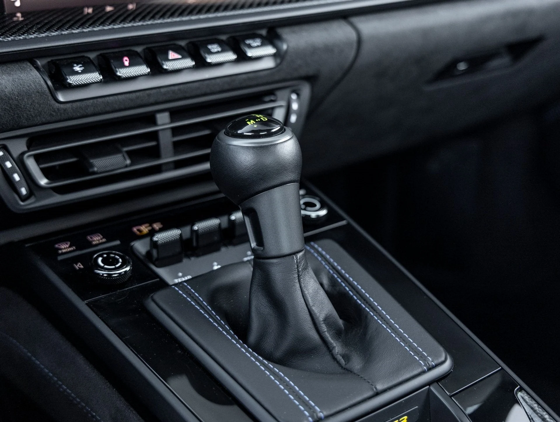 mph030_880005653_31_52110436d8