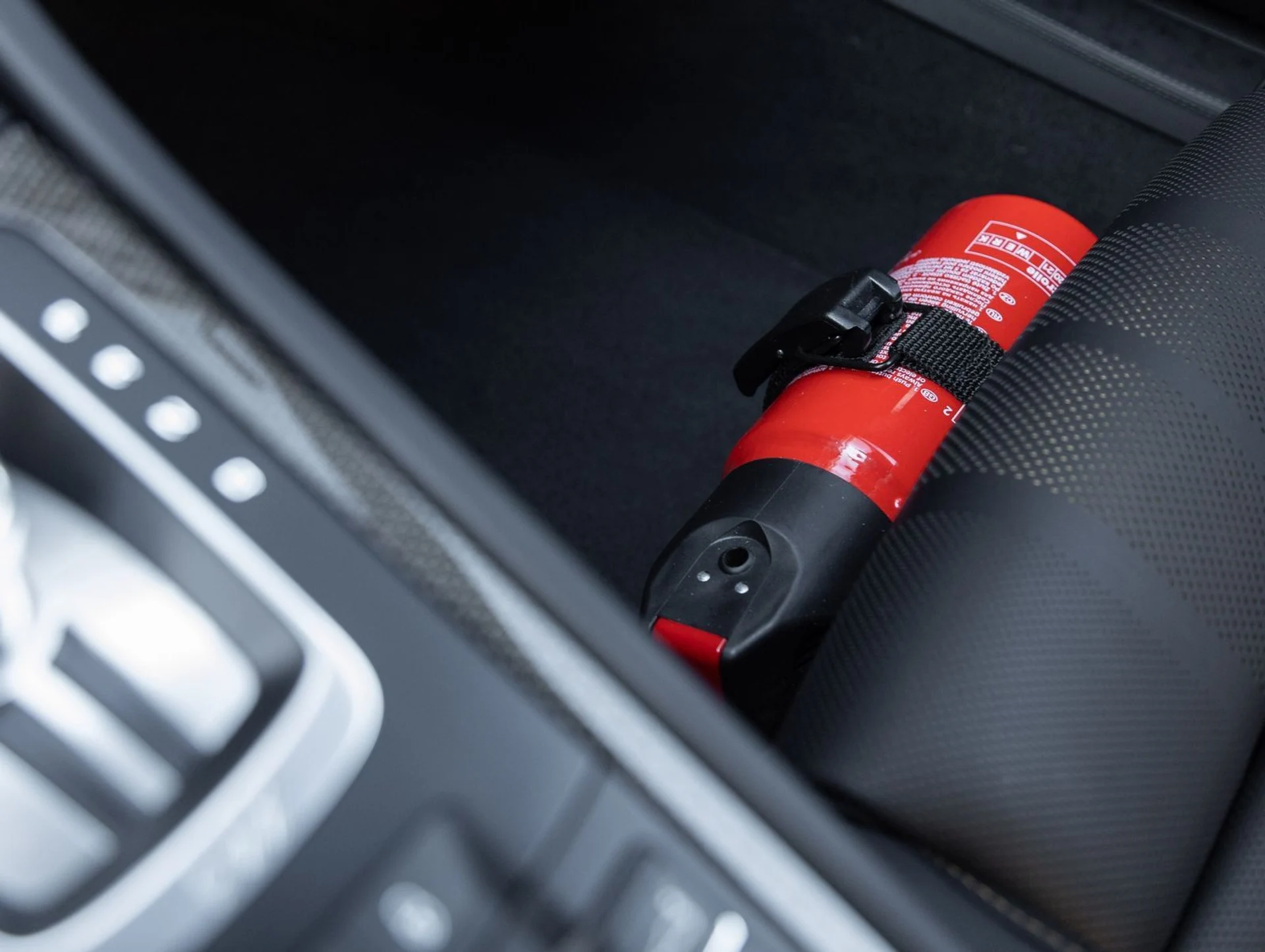 mph030_881532112_31_1fe426ad2c