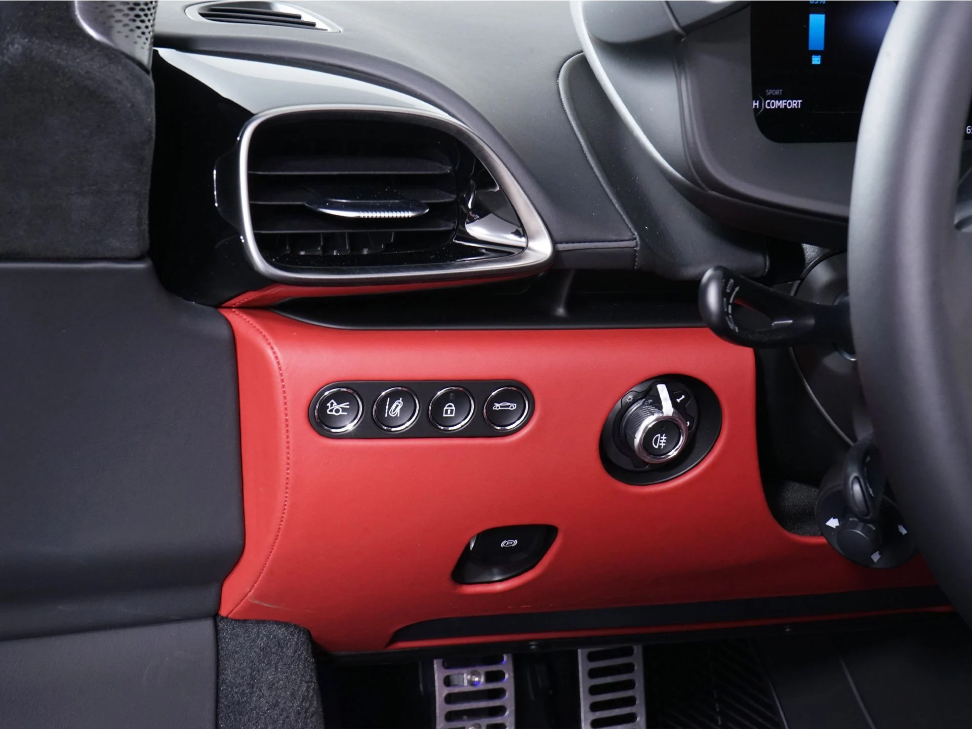 mph030_882488000_03fc8b1f3466420b9e2cc8574a780895x_8cf0c874f1