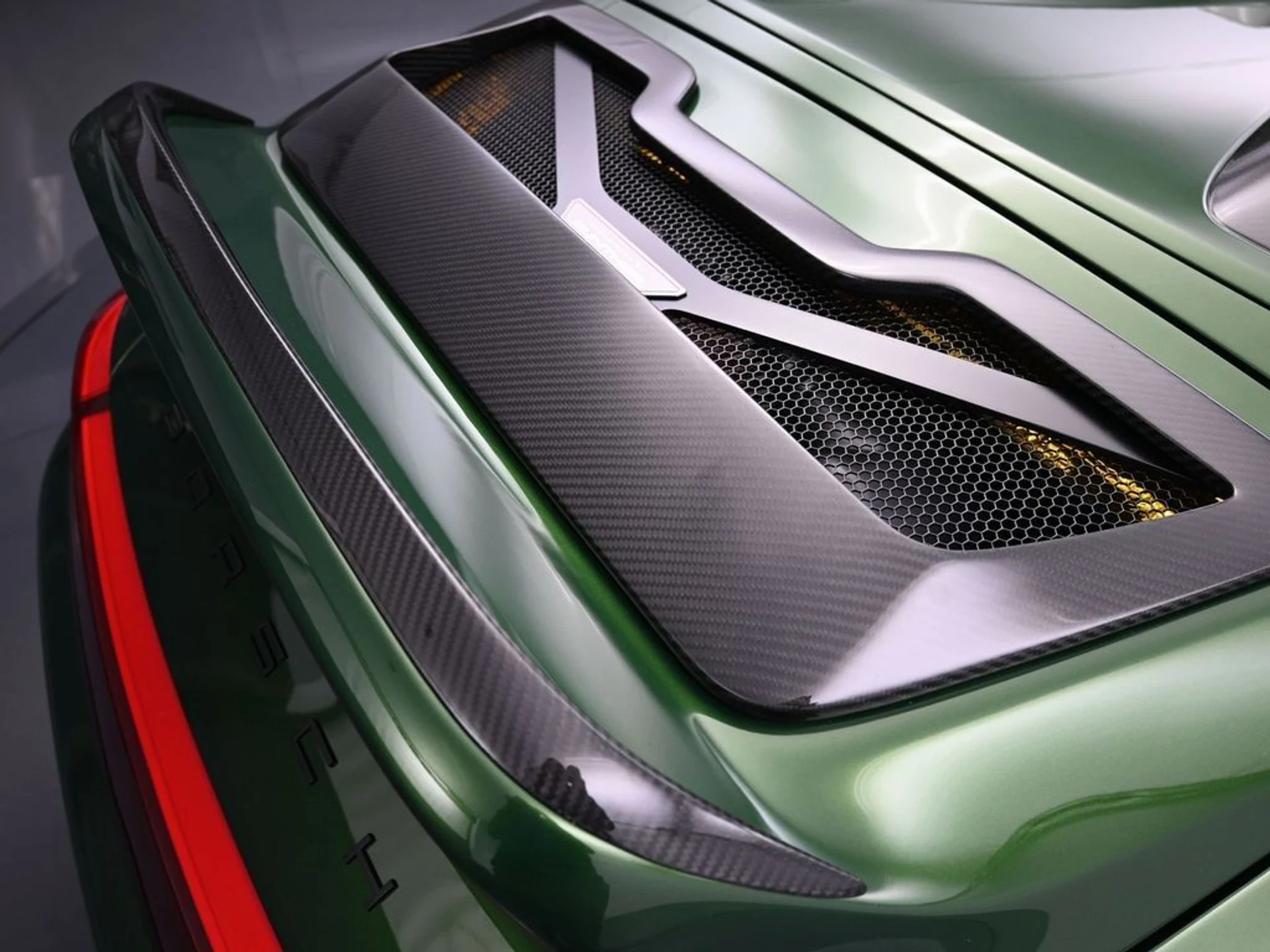 mph030_882873437_87f8e26c9f3e7c409df712b9324f5616_fb3c13a6a4