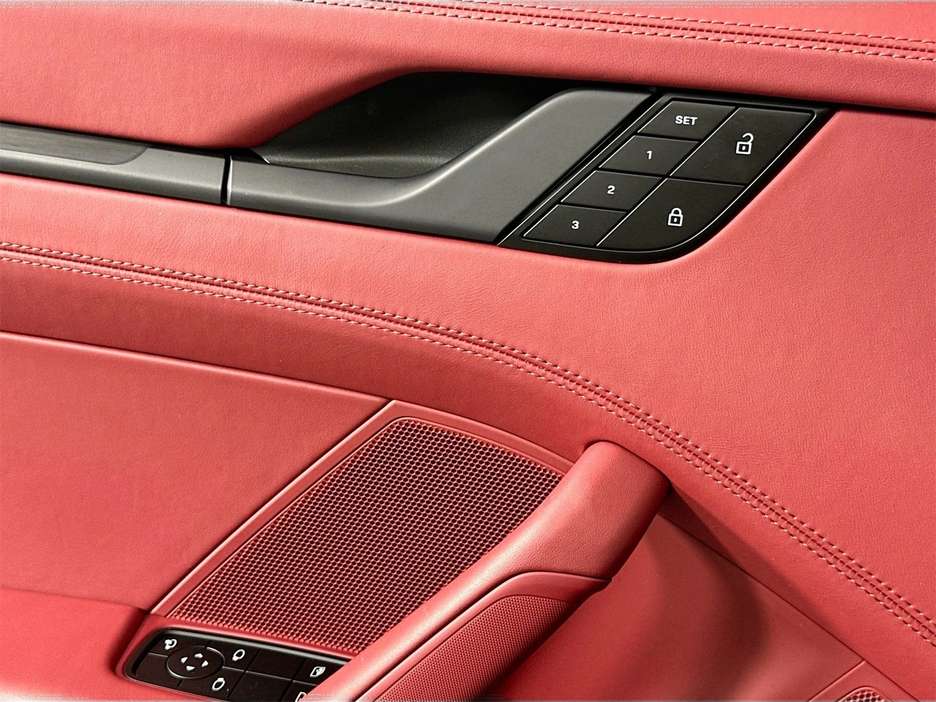 mph030_888813131_c1d074499ef84f2afac0ba530291f8cd_dfb216ce96