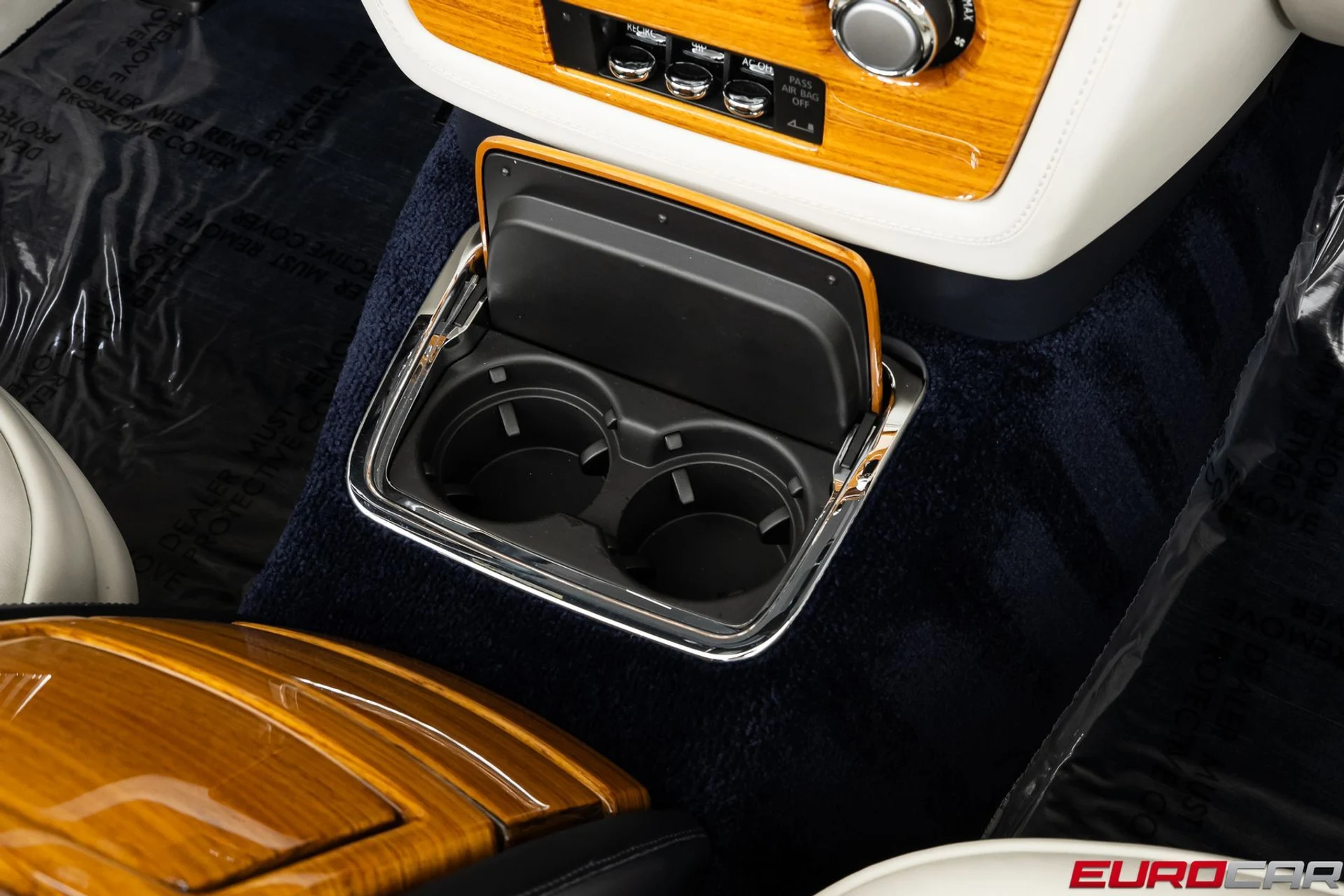 mph030_893422392_cf3dcc23_deb5_4344_98f3_8bae0597cc50_654992d25a