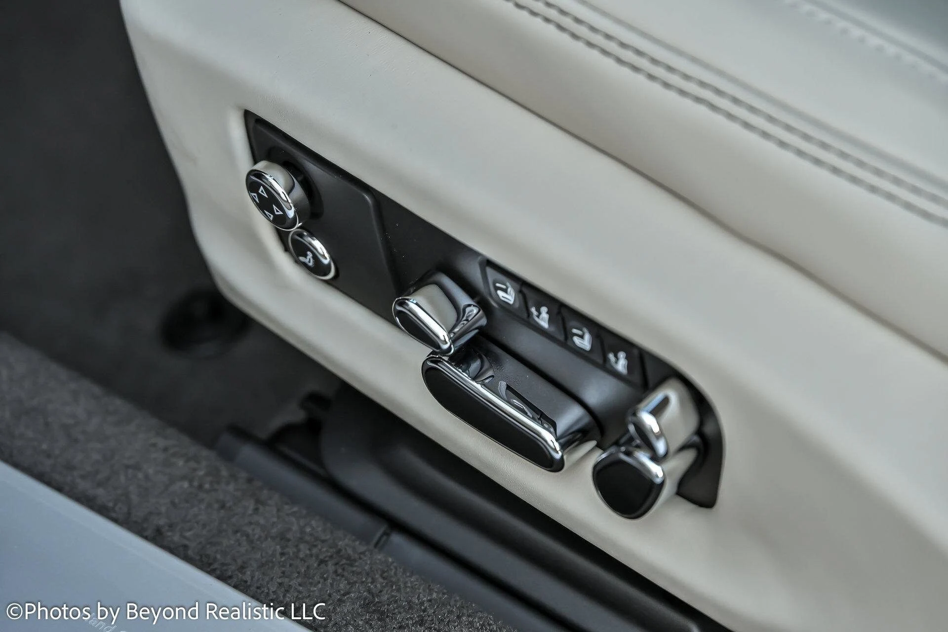 mph030_89548311_24729fa100d7526cb1608f02cbbe5073x_47beeae2d2