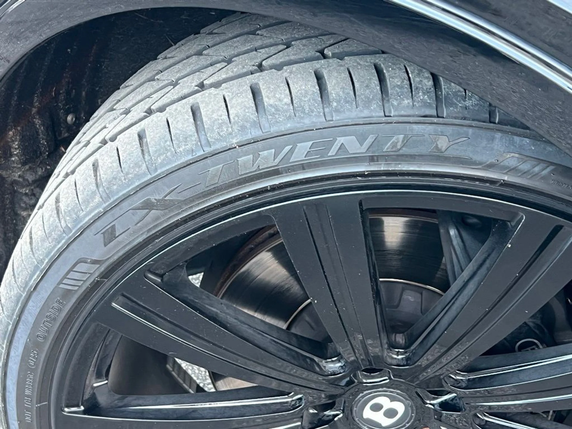 mph030_904788234_8c1a7ef85365097a277957e2e377c69ex_448d92030a