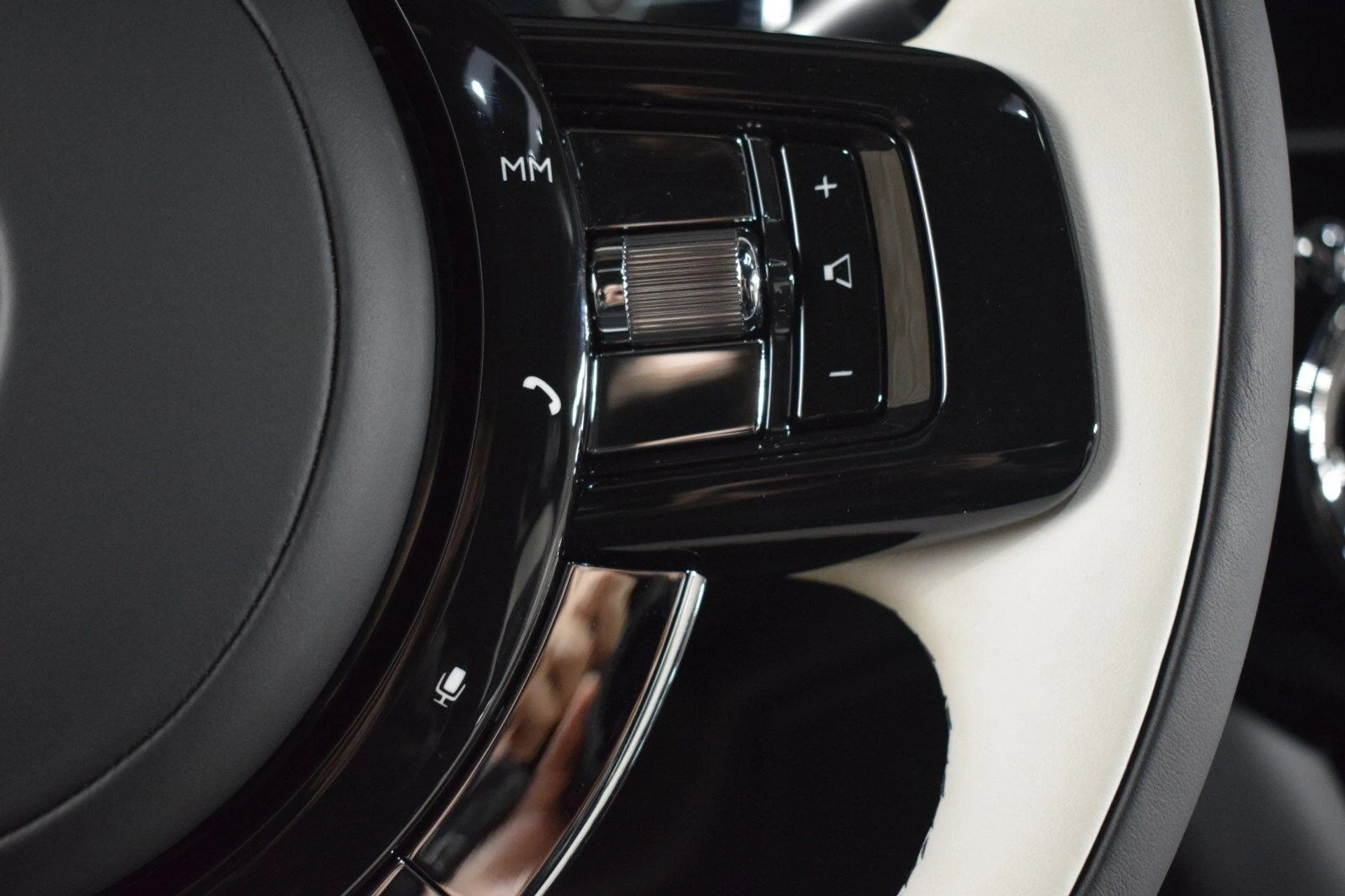 mph030_905610775_bbc8c0db656920fcb898182b1706dd21x_c78bc368df