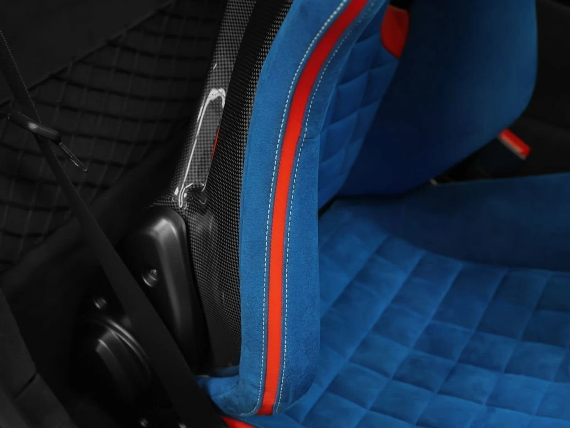 mph030_90656827_31_e939fc3d1f