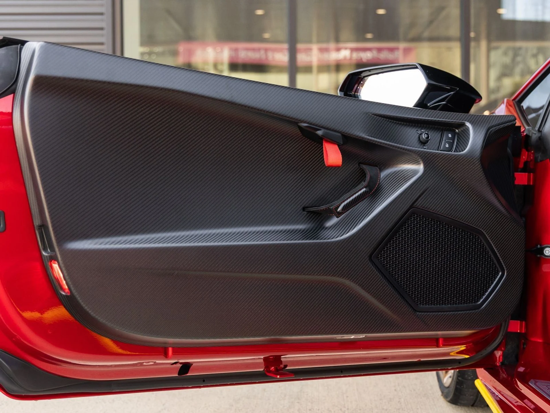 mph030_906582264_31_891f143af7