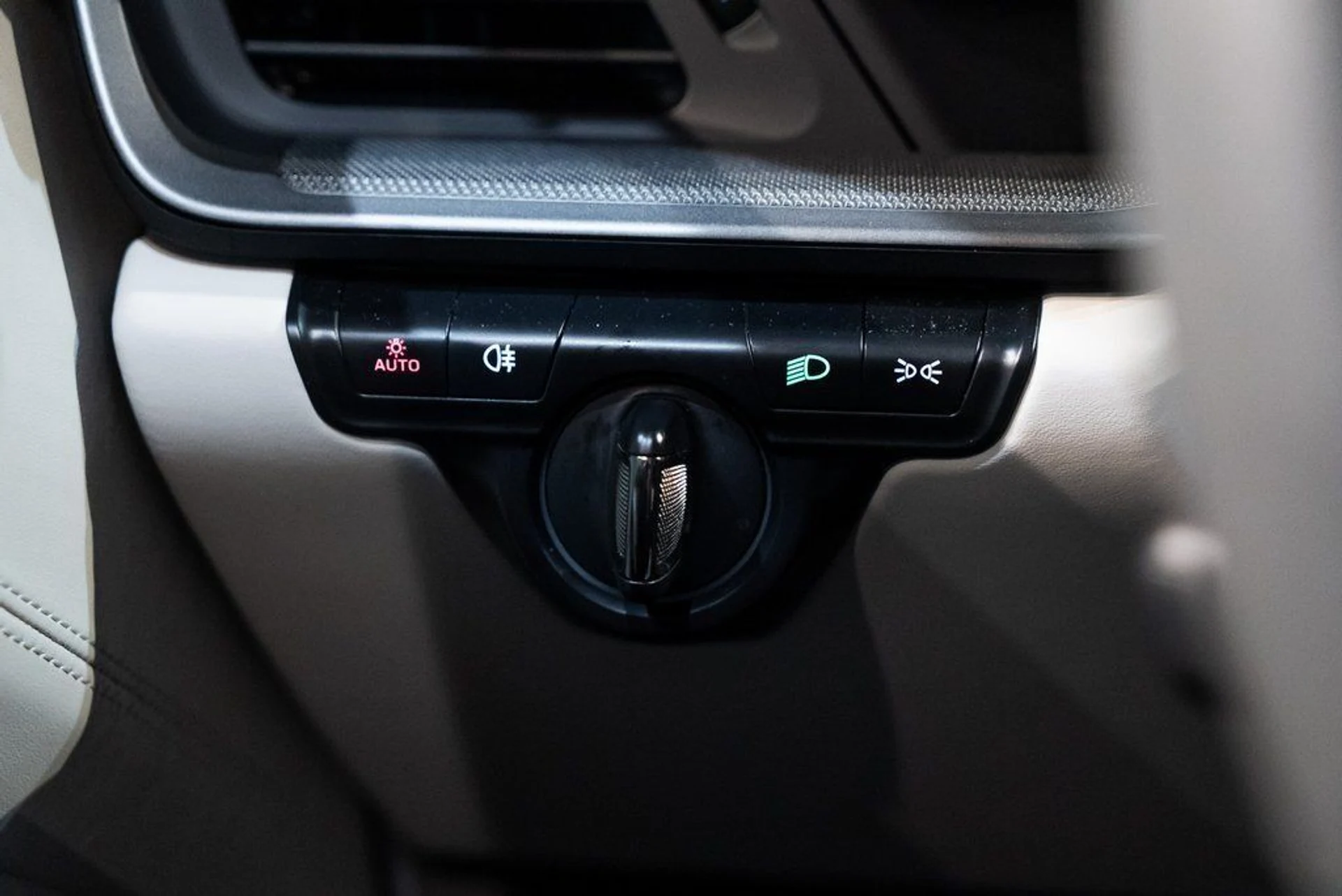 mph030_907766522_966fb3da59c86170a1c2a15492e93d3d_8e03d93b29