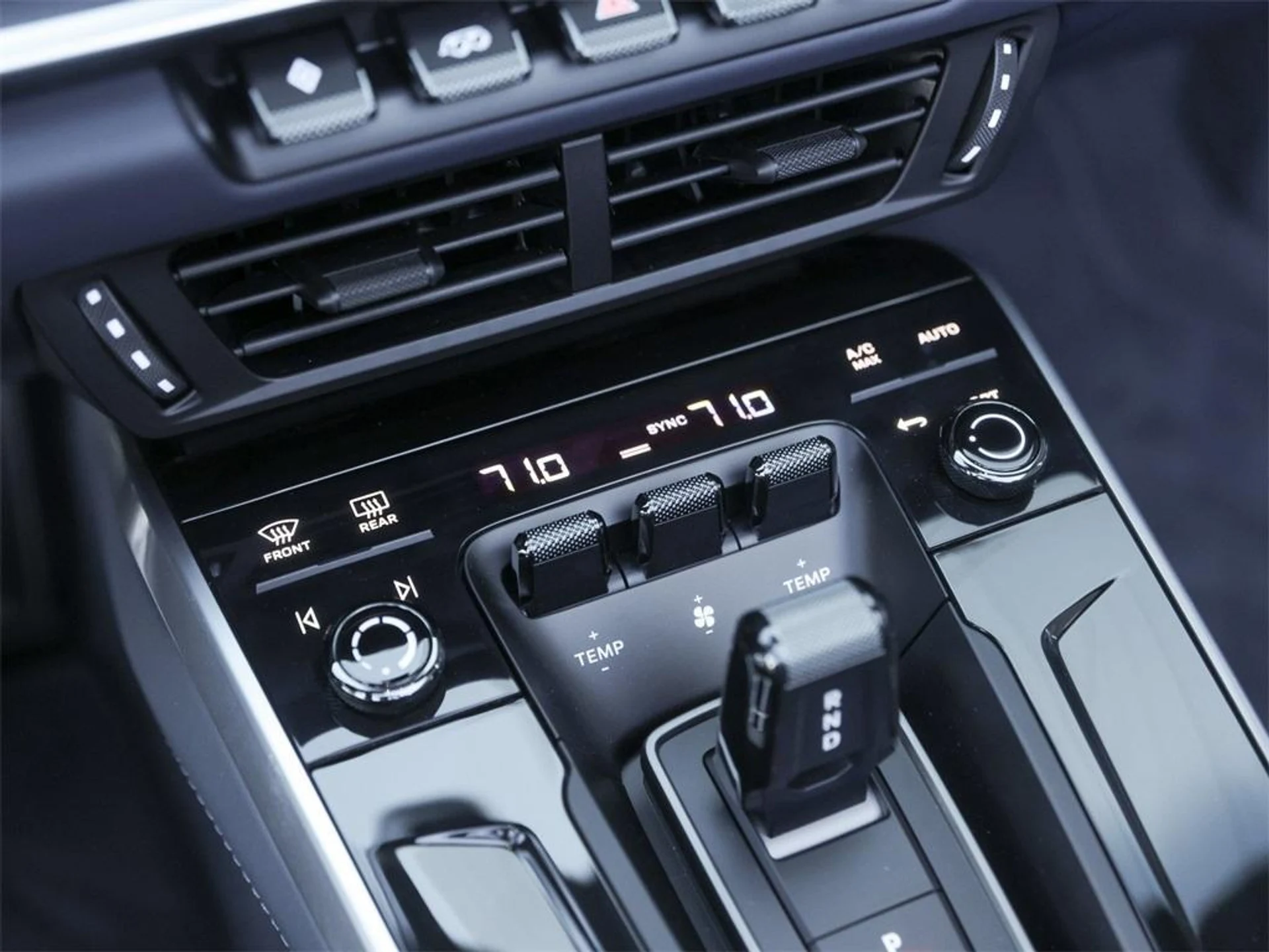 mph030_909834913_wk3hy4_Pw_KD_1_K5_Sh_CC_8_ZOODK_Em2s_161ba2d70f