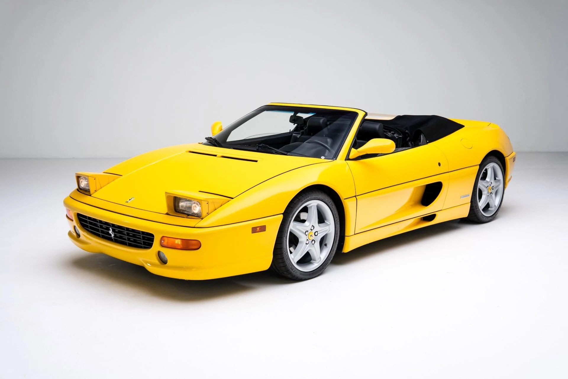 mph030_910056845_Used_1997_Ferrari_F355_Spider_1769636442_c721c89f2f