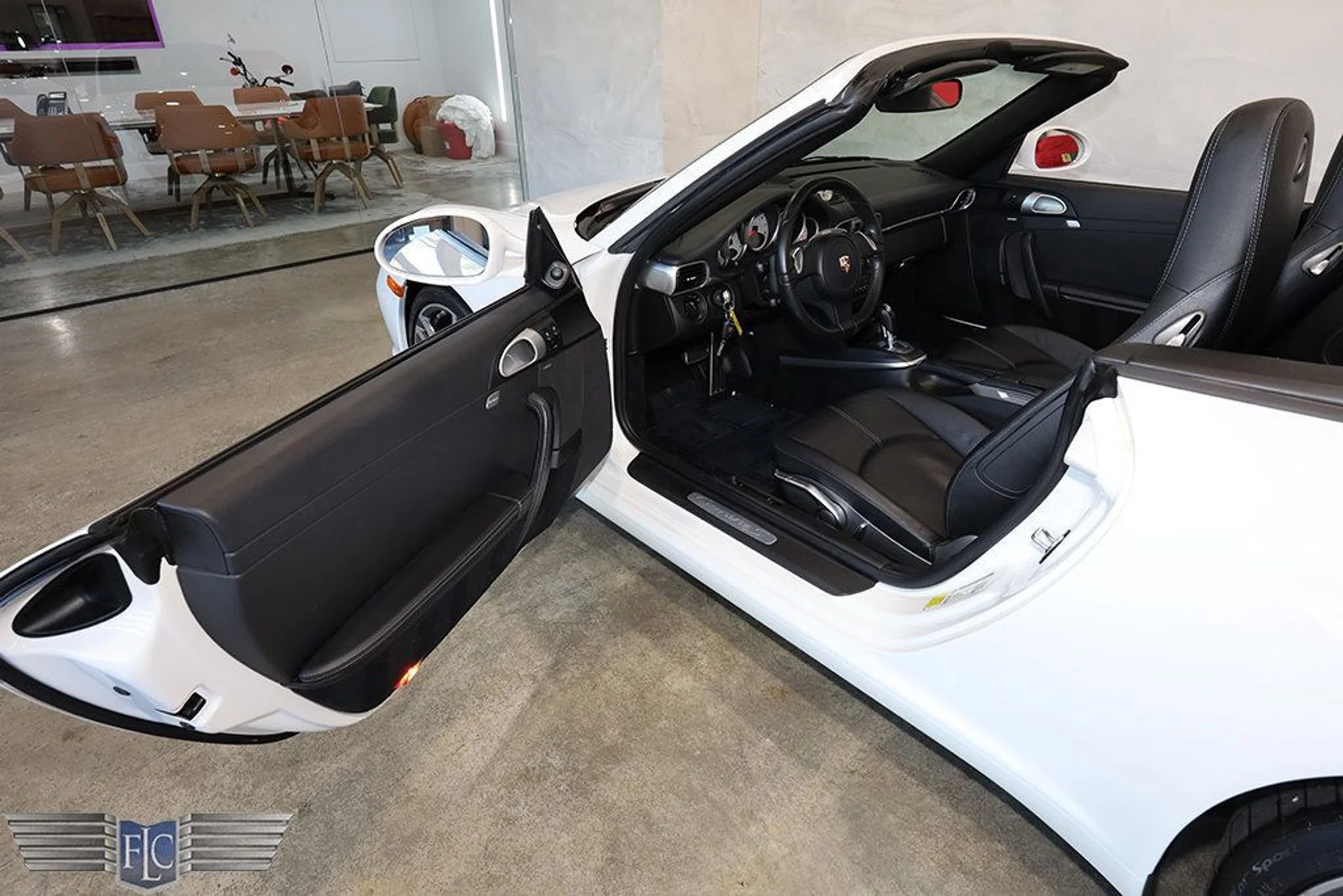 mph030_939842153_used_2012_porsche_911_2drcabriolet997carreras_9689_23016607_31_1024_502526b82b