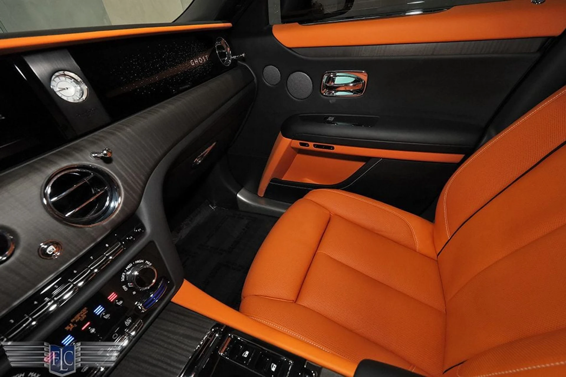 mph030_941920703_used_2023_rolls_royce_ghost_shootingstarheadlinerilluminatedgrillilluminatedfascia_9689_21720486_31_1024_157a9e678e