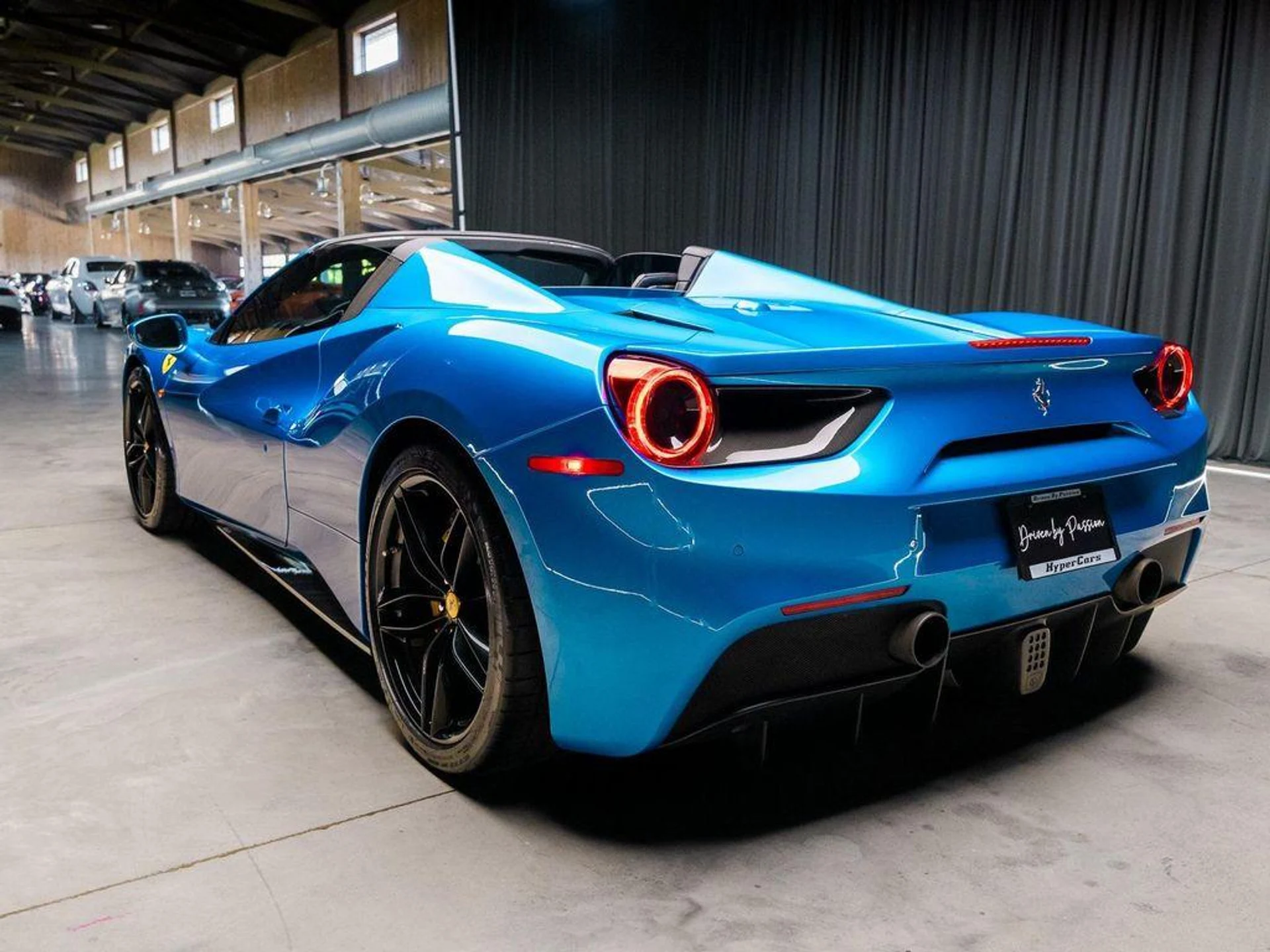 mph030_942199805_f15dh_NBLN_Gr_WP_3o_Y2lb_Jh_R7_W_Yk_6856c0838d