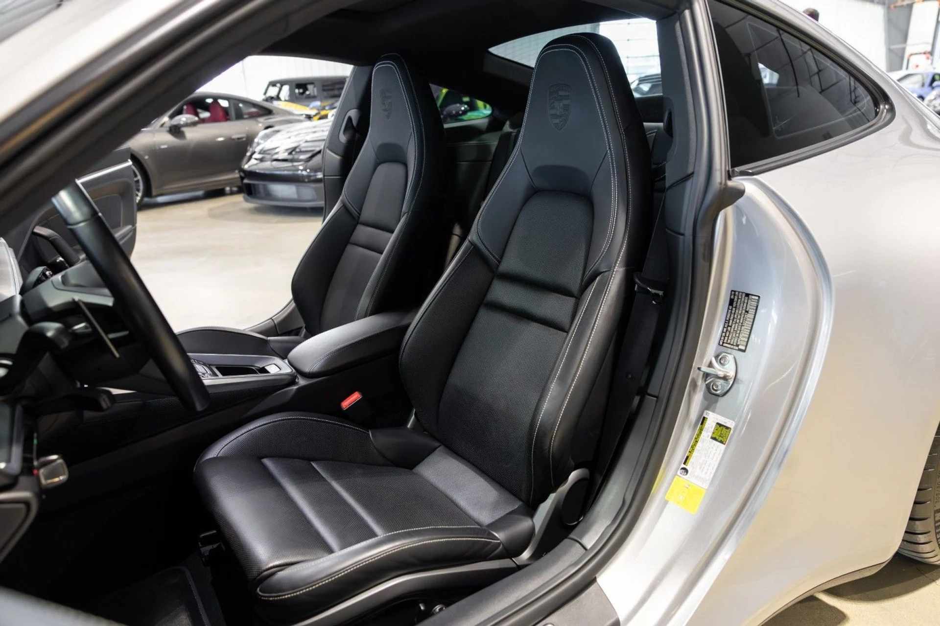 mph030_948593396_Zw_5a89616fc3