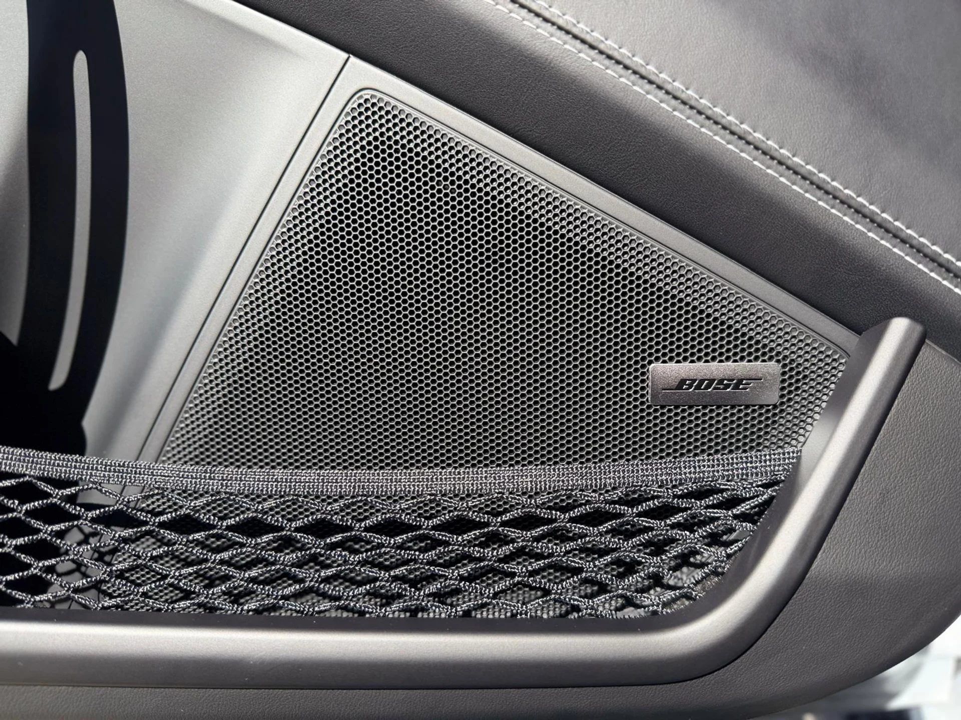 mph030_949910980_Whats_App_Image_2026_04_17_at_5_36_38_PM_25_3b3c279539